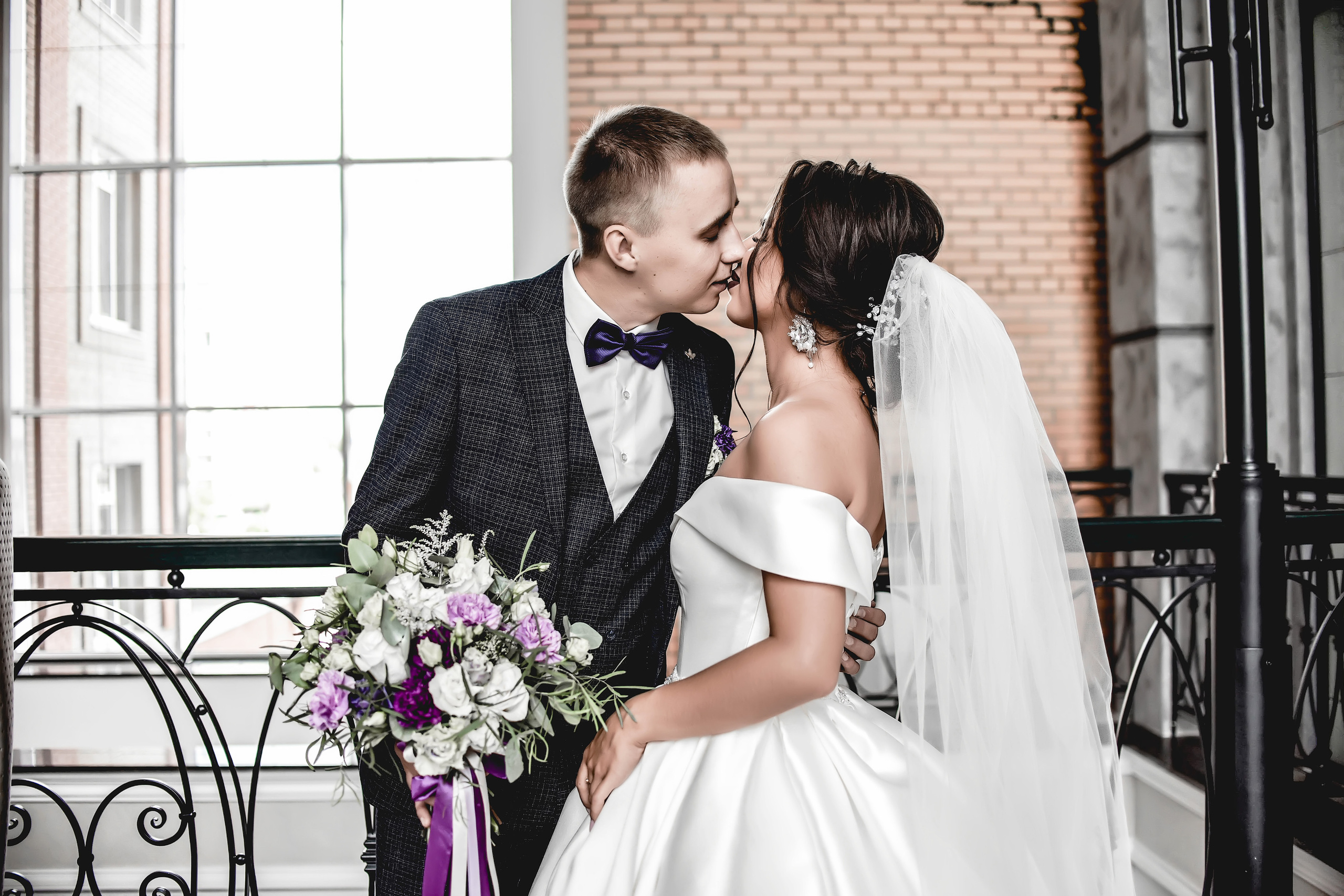 Яркая июльская история Алескандра и Инны. Свадебный, семейный, детский, контент фотограф в Омске Максим Ильин