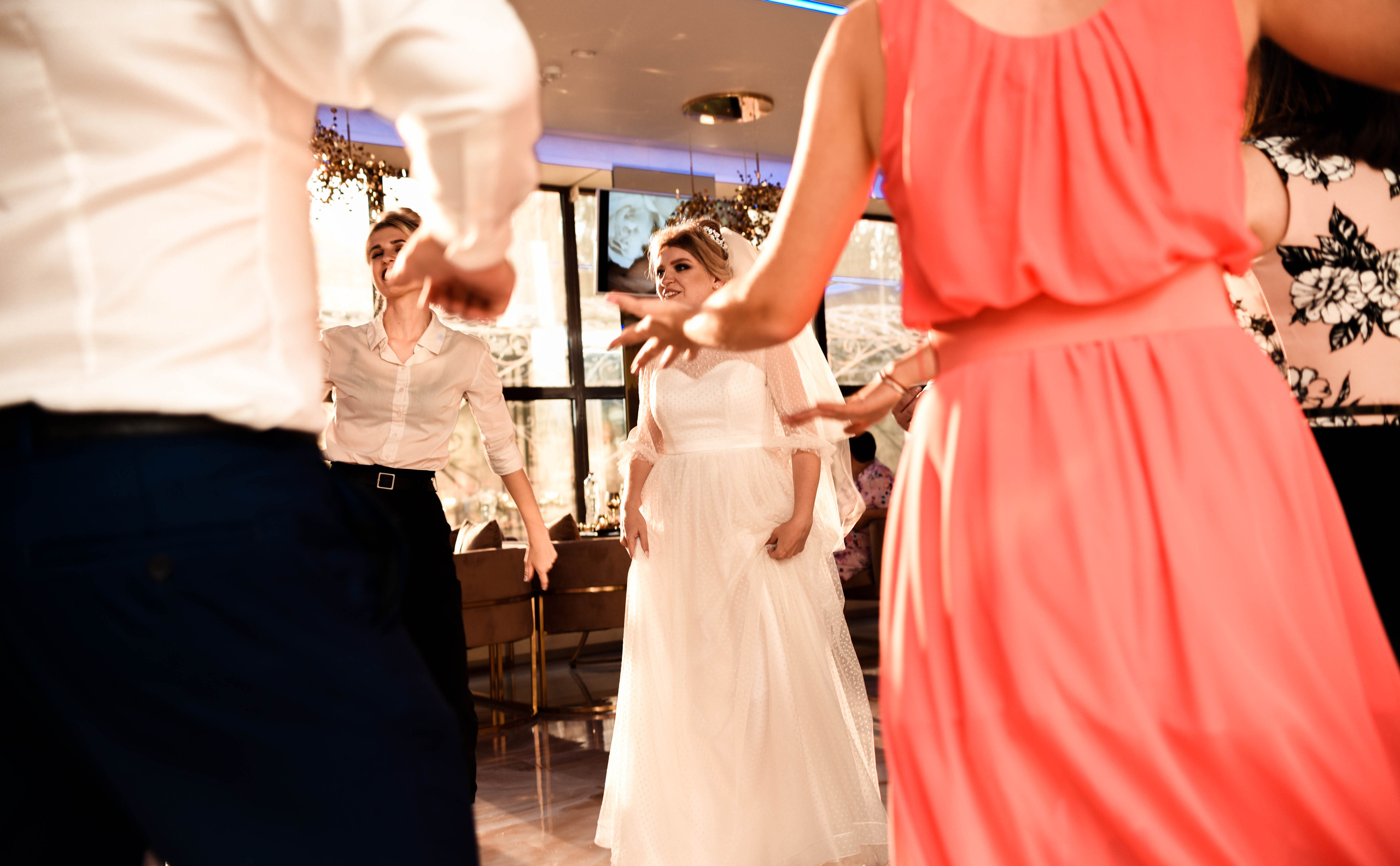 Романтичная история Яны и Константина. Свадебный, семейный, детский, контент фотограф в Омске Максим Ильин