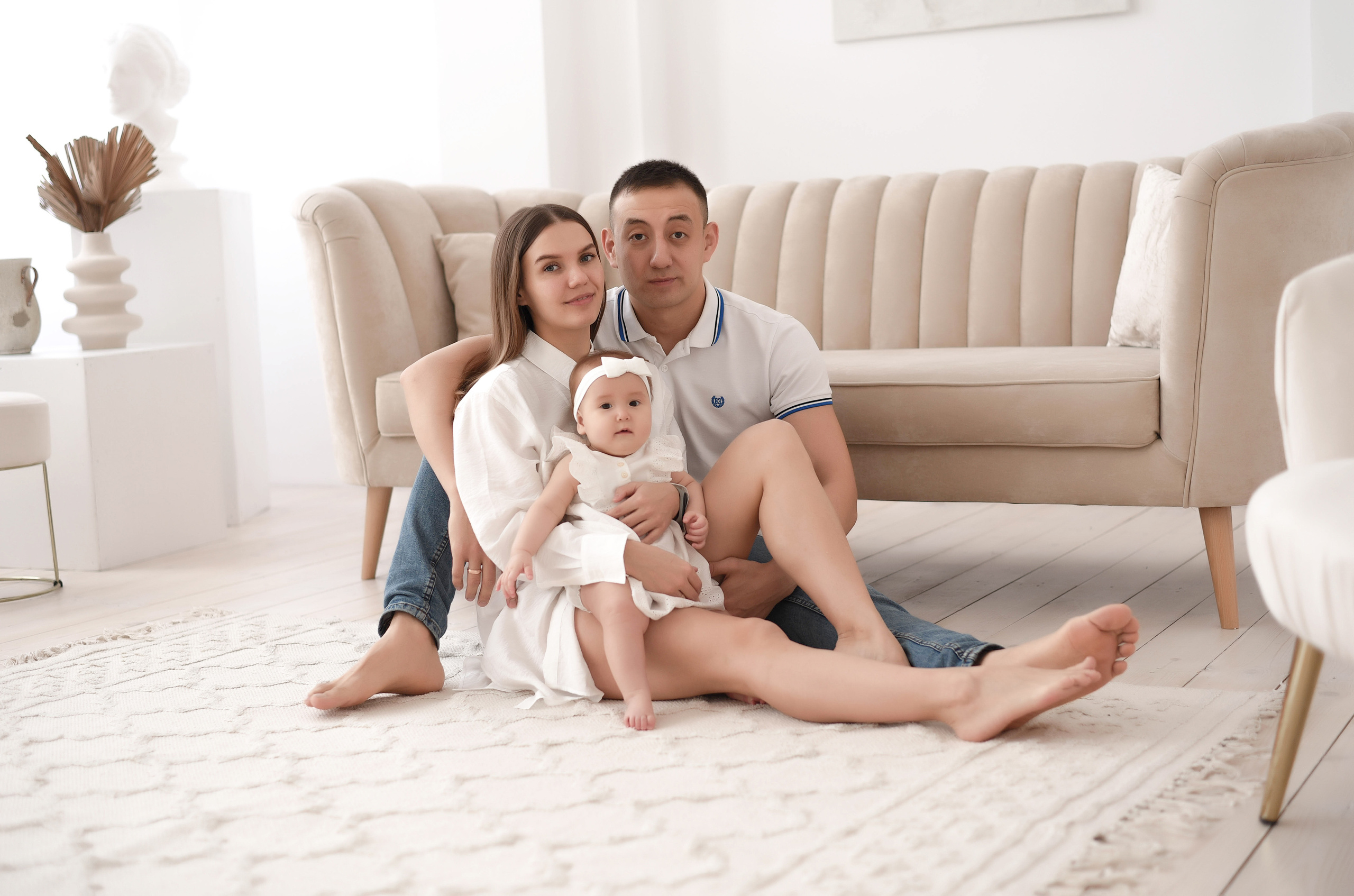 Студийные семейные, детские, индивидуальные фотосессии. Свадебный, семейный, детский, контент фотограф в Омске Максим Ильин