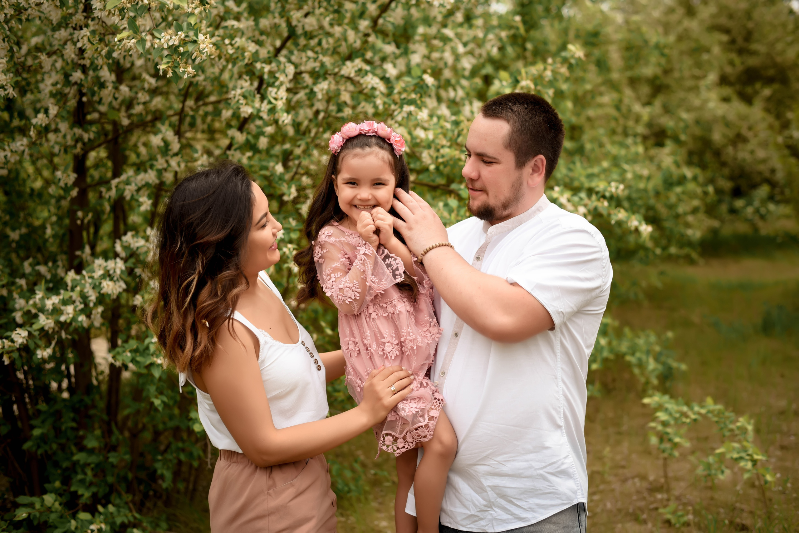 Прогулочные семейные, детские, индивидуальные фотосессии. Свадебный, семейный, детский, контент фотограф в Омске Максим Ильин