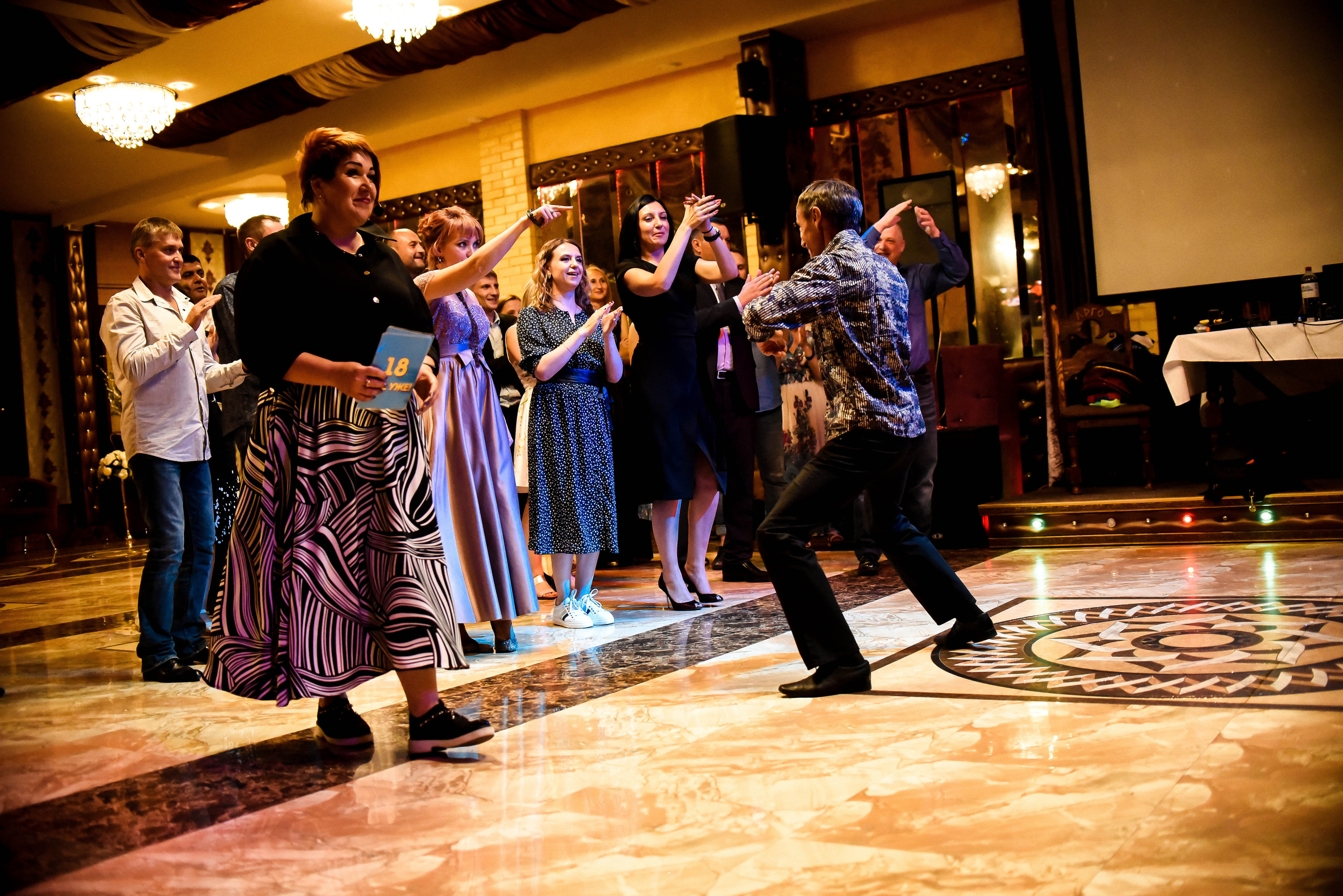 Элегантная пара Александр и Людмила. Свадебный, семейный, детский, контент фотограф в Омске Максим Ильин