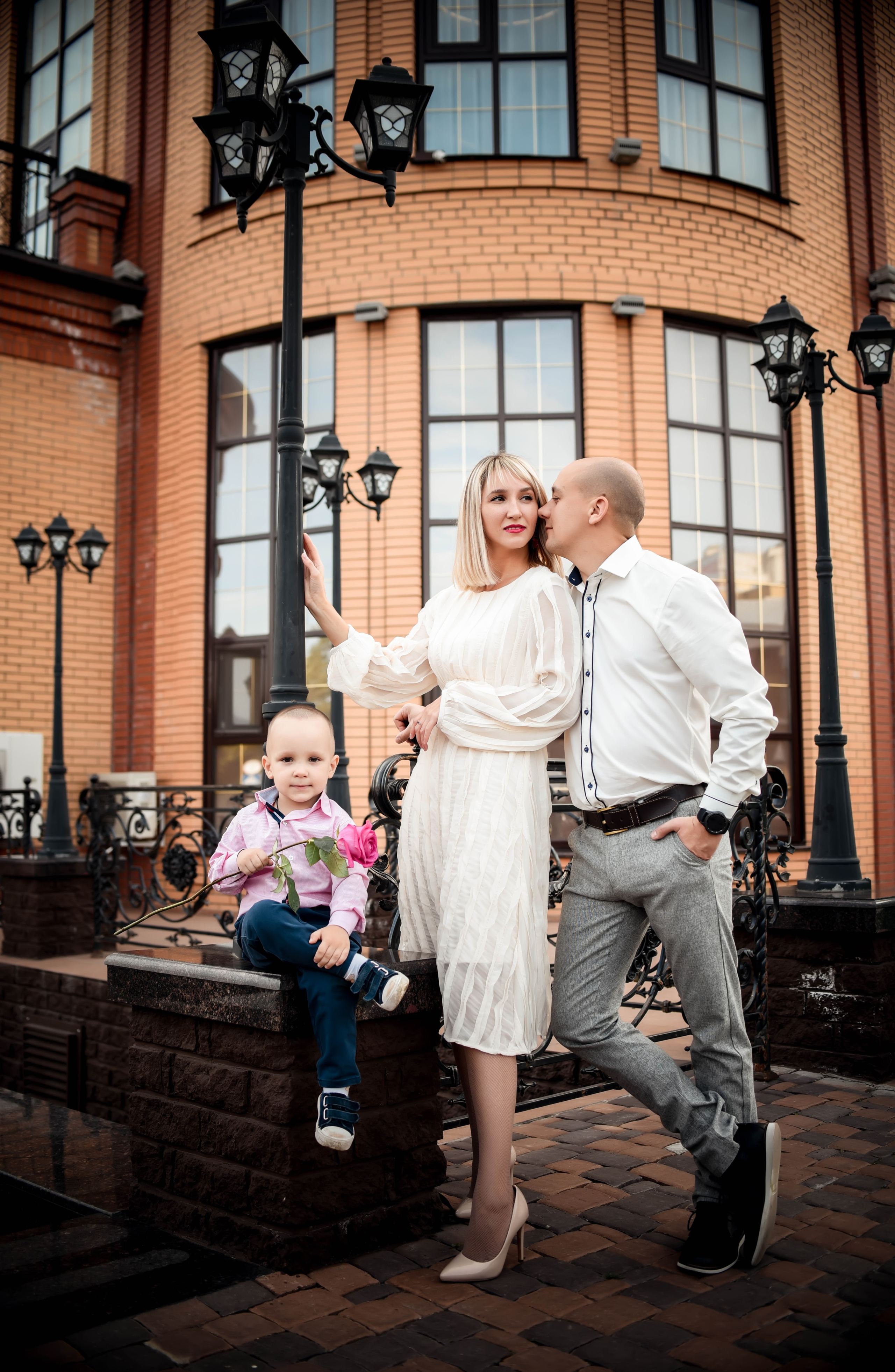 Прогулочные семейные, детские, индивидуальные фотосессии. Свадебный, семейный, детский, контент фотограф в Омске Максим Ильин