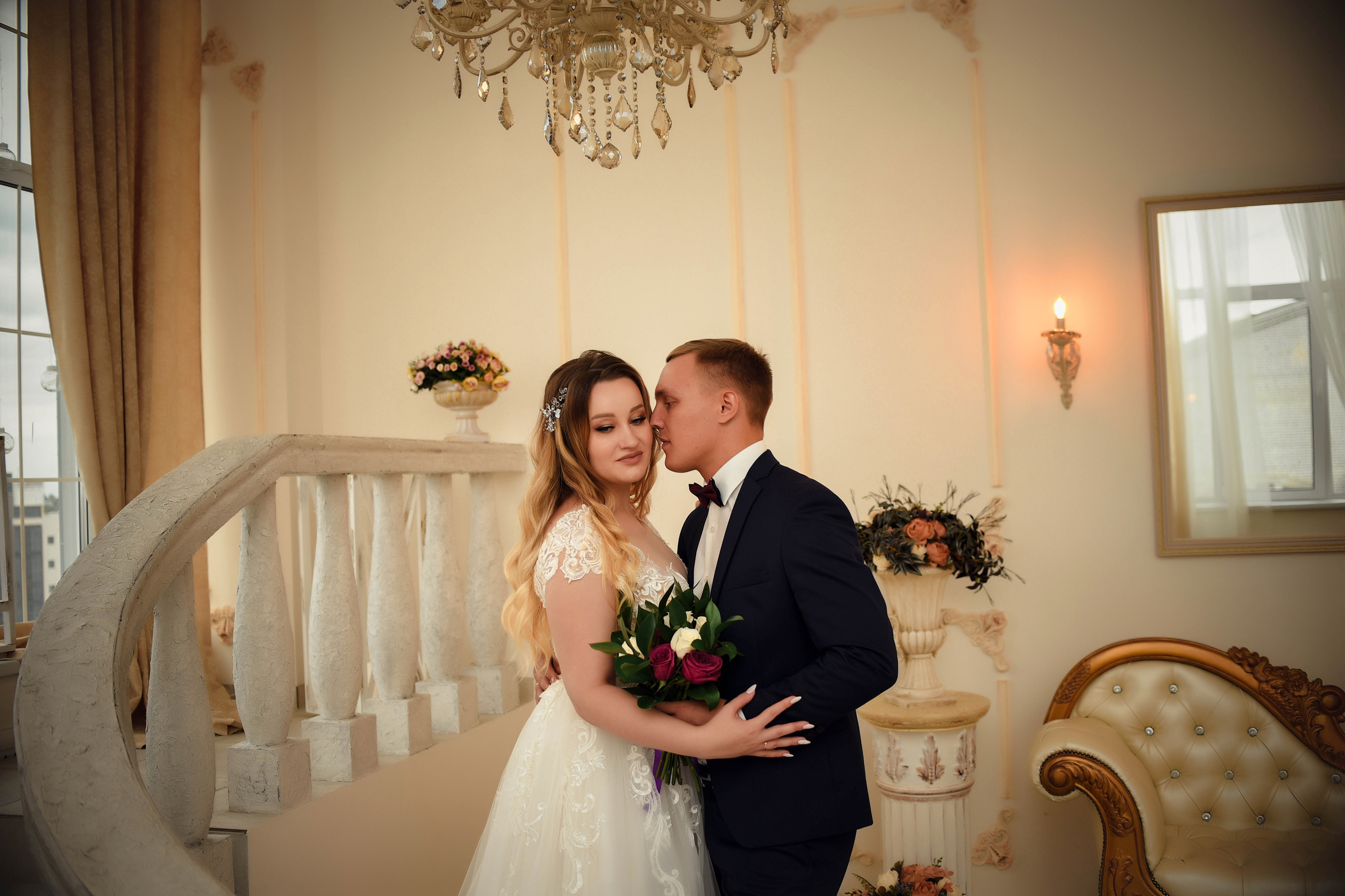 Летняя серия кадров с прогулки Александра и Юлии. Свадебный, семейный, детский, контент фотограф в Омске Максим Ильин