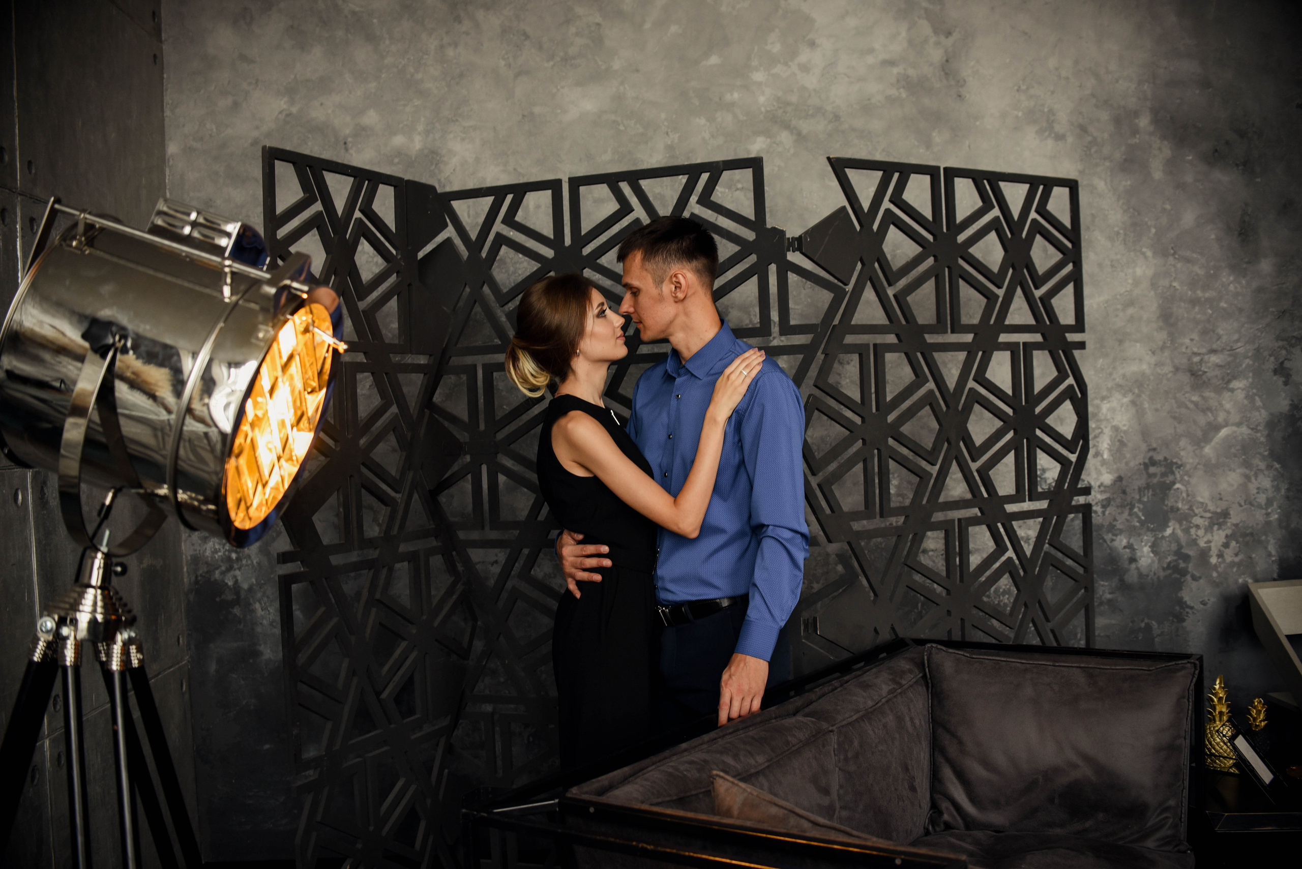 Студийное Love story. Свадебный, семейный, детский, контент фотограф в Омске Максим Ильин