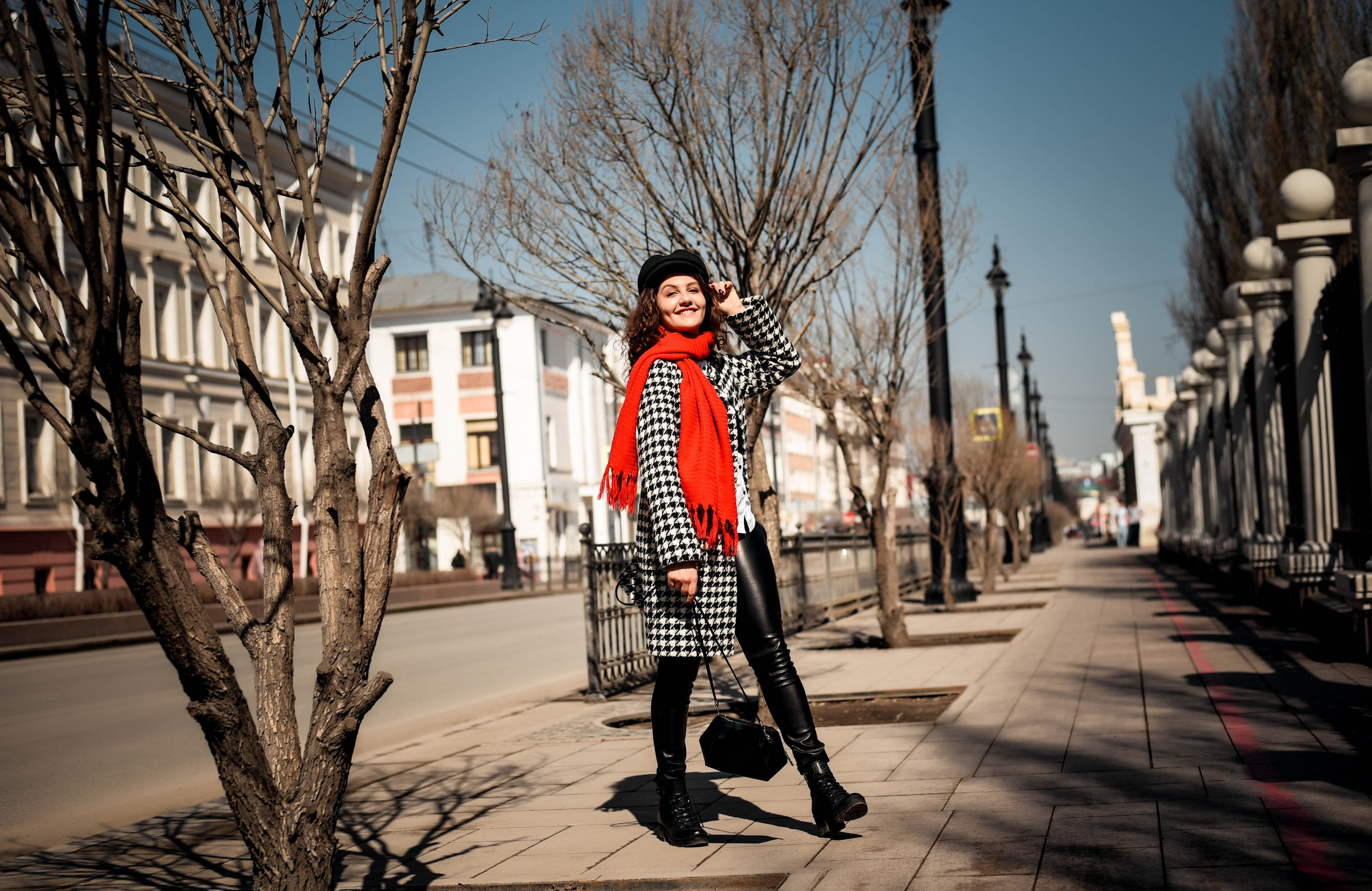 Прогулочные семейные, детские, индивидуальные фотосессии. Свадебный, семейный, детский, контент фотограф в Омске Максим Ильин