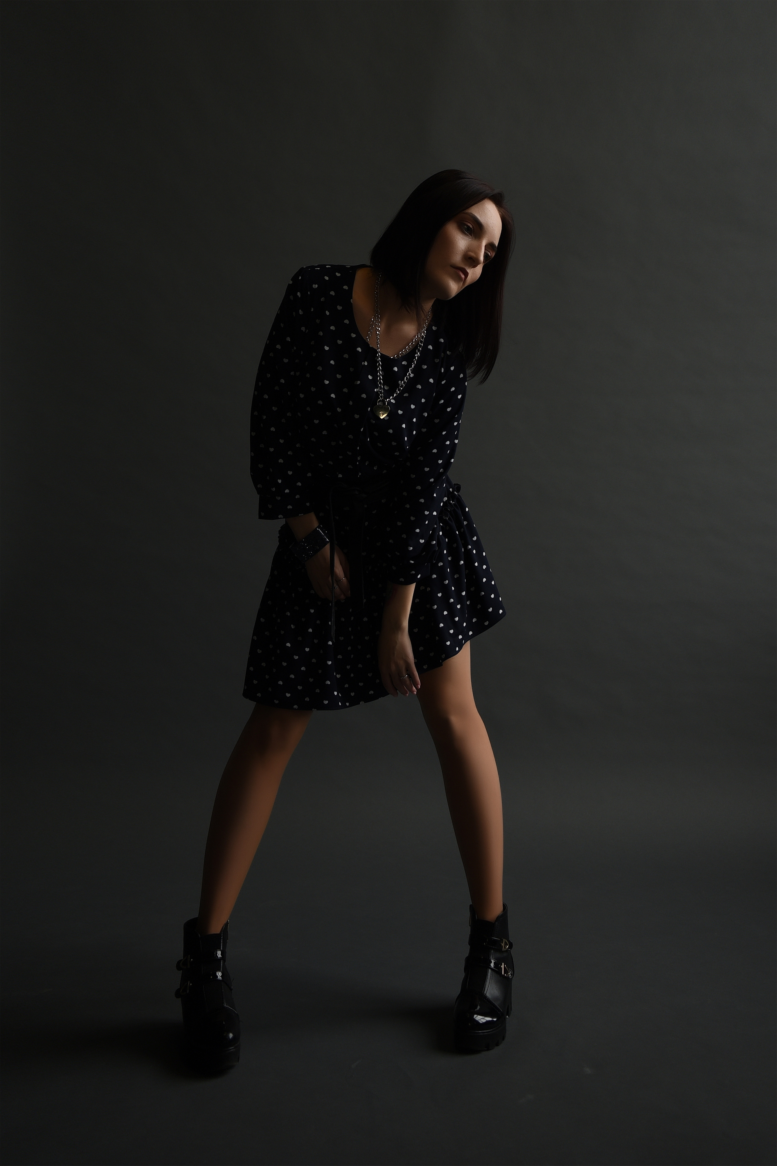 Студийные семейные, детские, индивидуальные фотосессии. Свадебный, семейный, детский, контент фотограф в Омске Максим Ильин