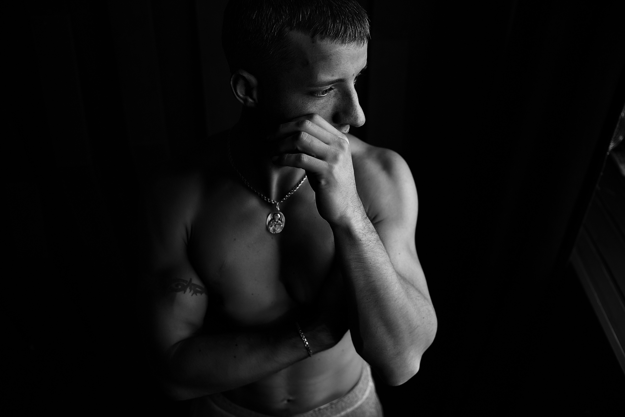 Студийные семейные, детские, индивидуальные фотосессии. Свадебный, семейный, детский, контент фотограф в Омске Максим Ильин