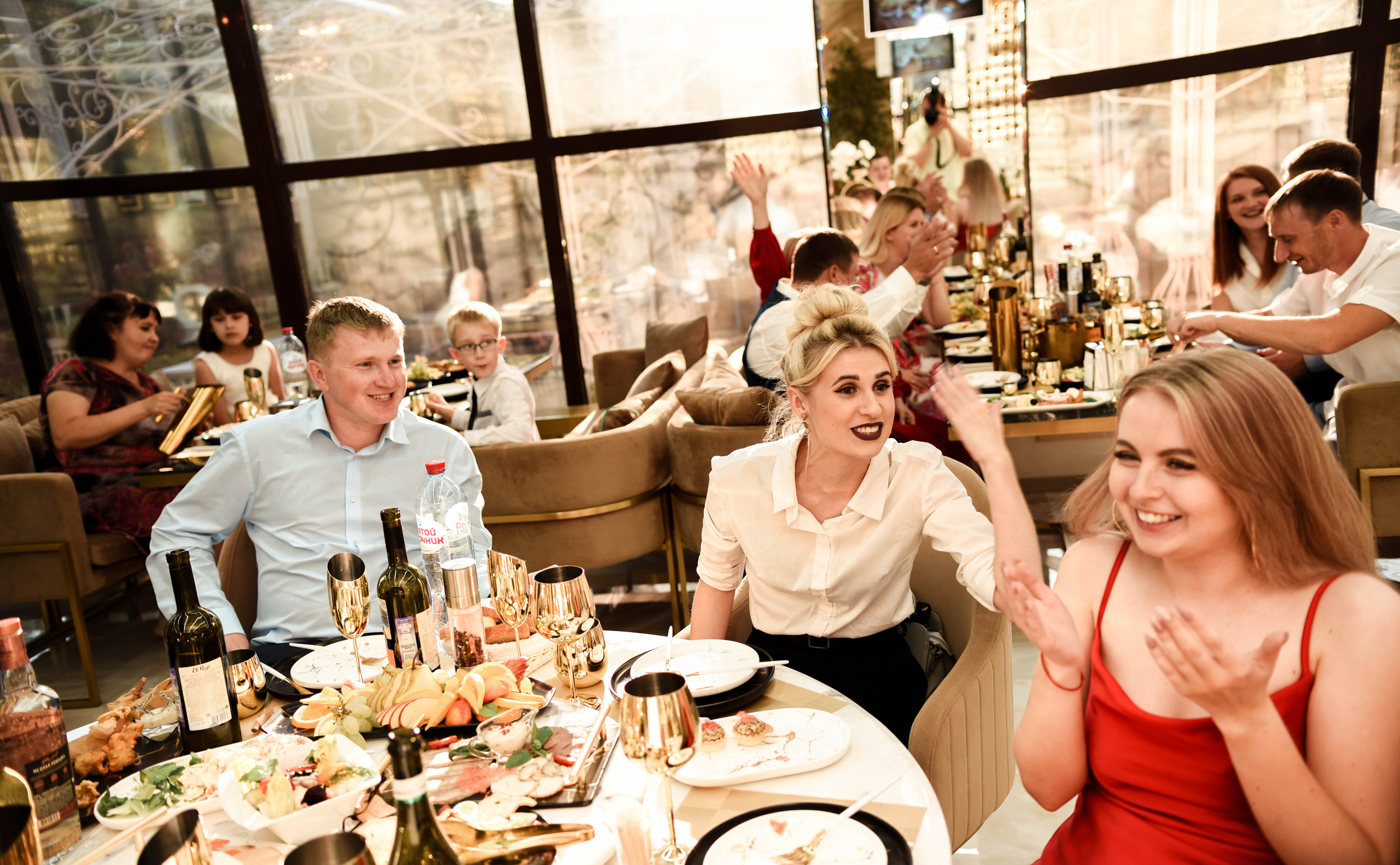 Романтичная история Яны и Константина. Свадебный, семейный, детский, контент фотограф в Омске Максим Ильин