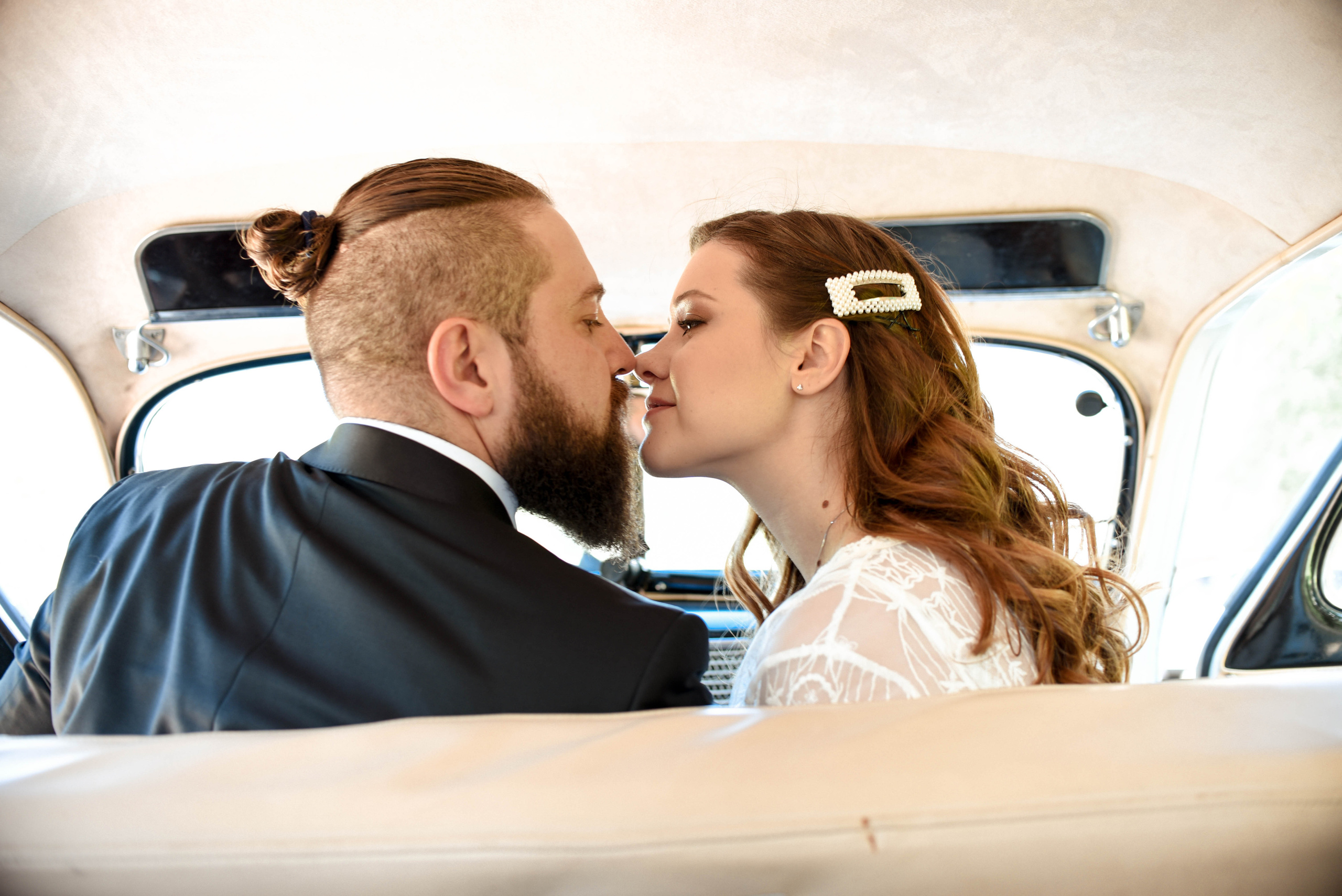 Теплая ретро серия Ивана и Марии. Свадебный, семейный, детский, контент фотограф в Омске Максим Ильин