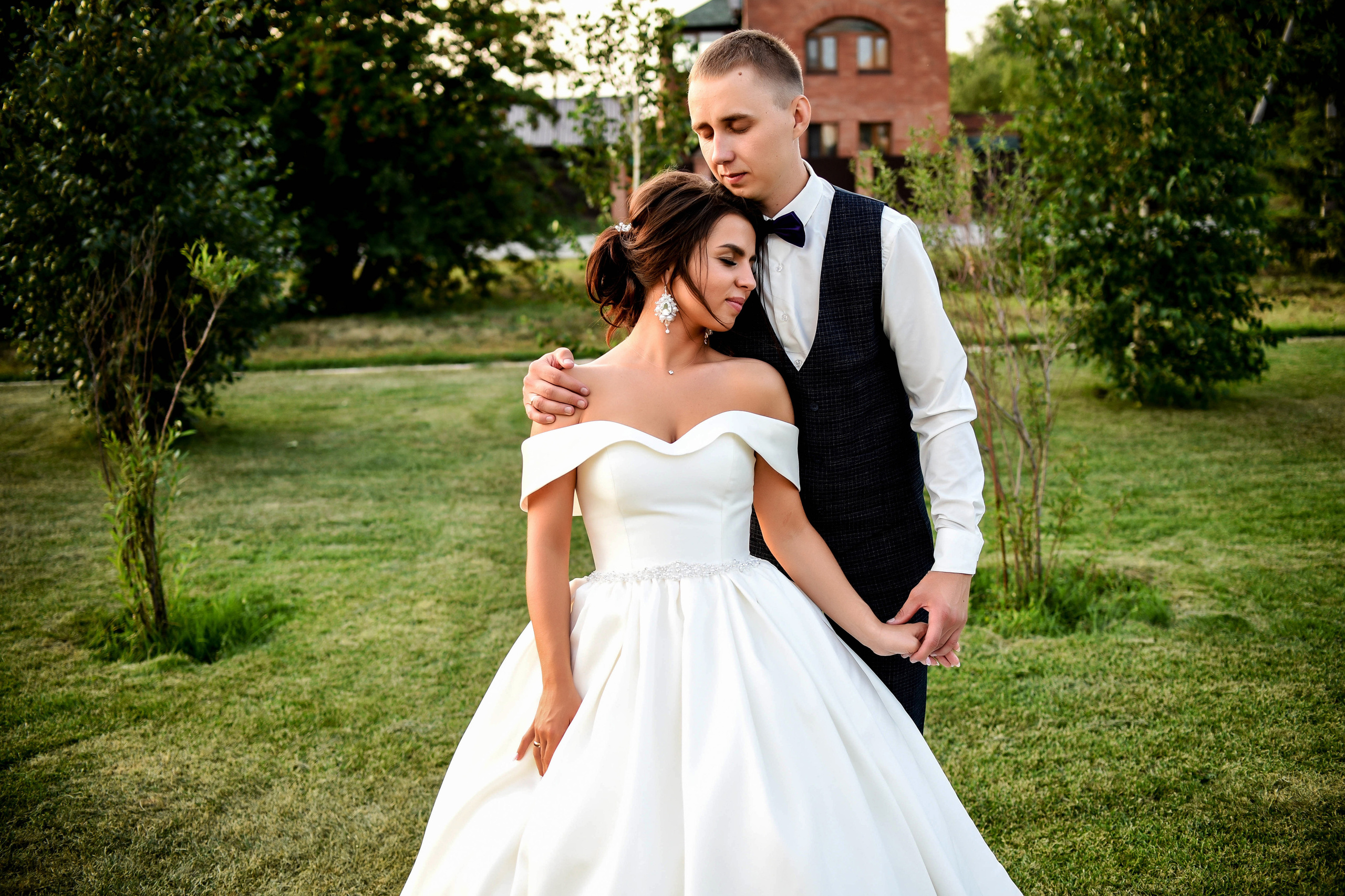 Яркая июльская история Алескандра и Инны. Свадебный, семейный, детский, контент фотограф в Омске Максим Ильин