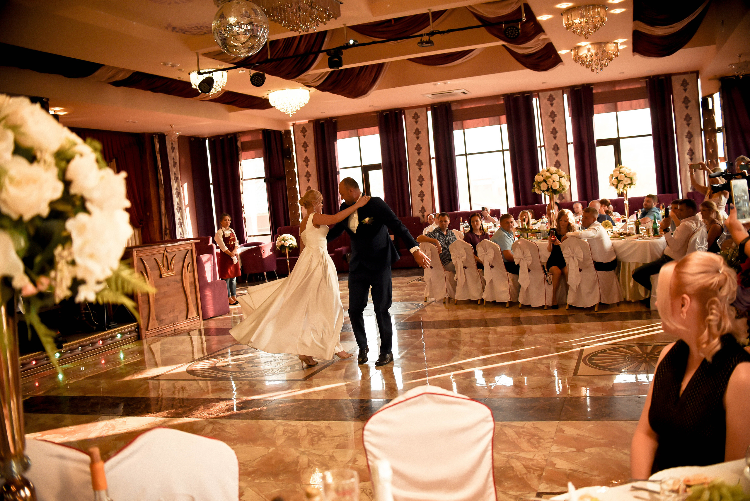 Элегантная пара Александр и Людмила. Свадебный, семейный, детский, контент фотограф в Омске Максим Ильин