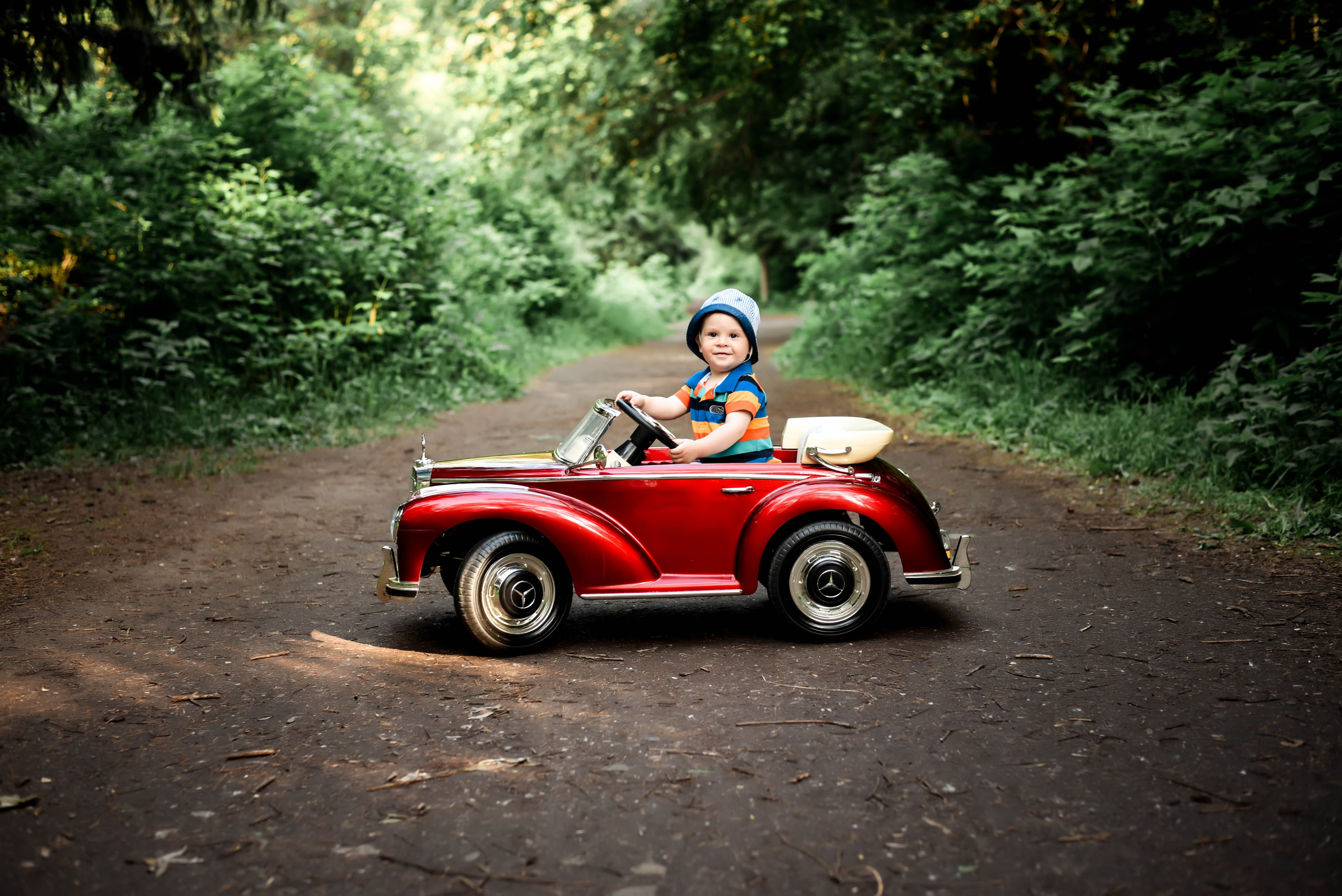 Прогулочные семейные, детские, индивидуальные фотосессии. Свадебный, семейный, детский, контент фотограф в Омске Максим Ильин