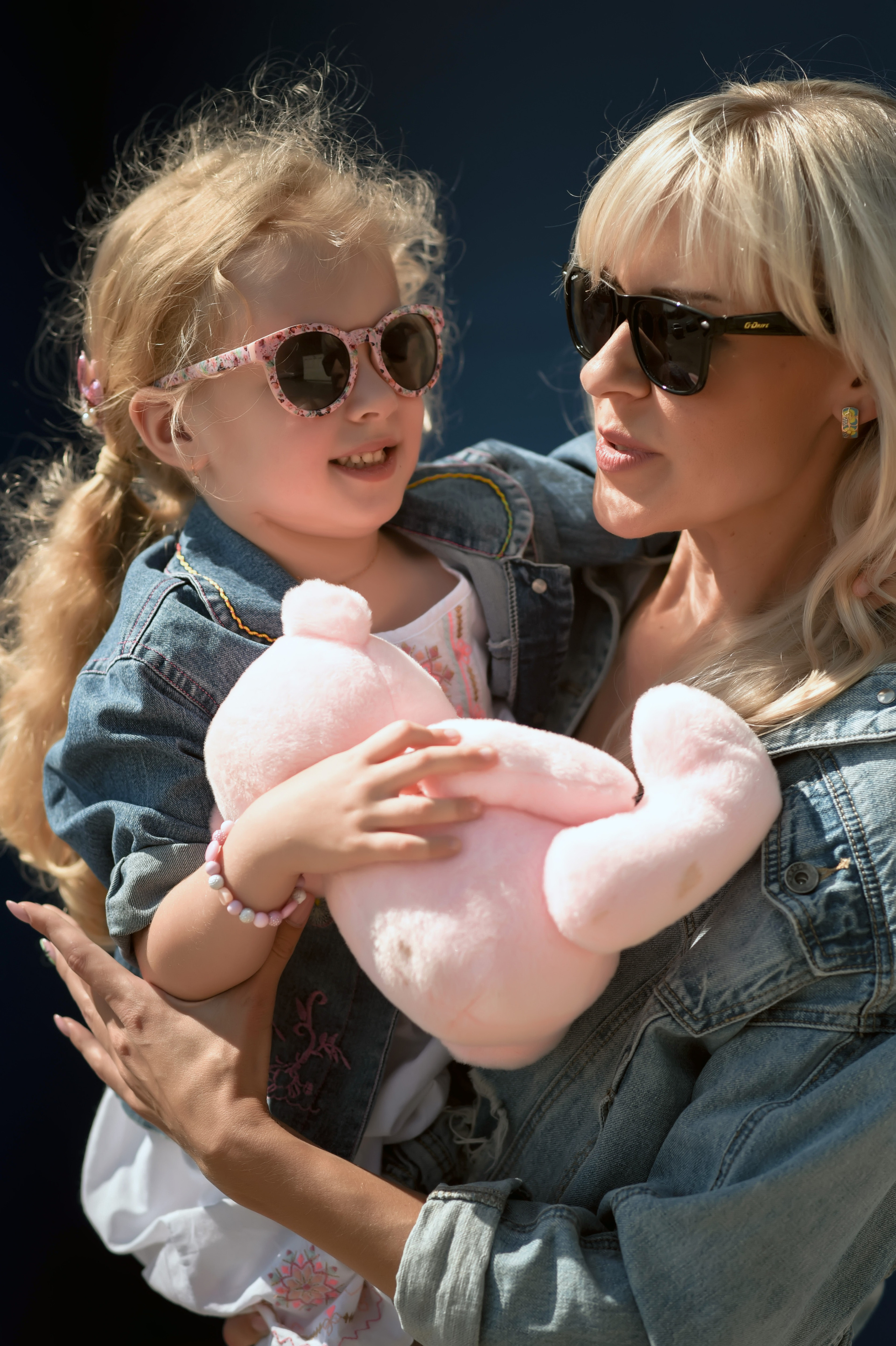 Прогулочные семейные, детские, индивидуальные фотосессии. Свадебный, семейный, детский, контент фотограф в Омске Максим Ильин