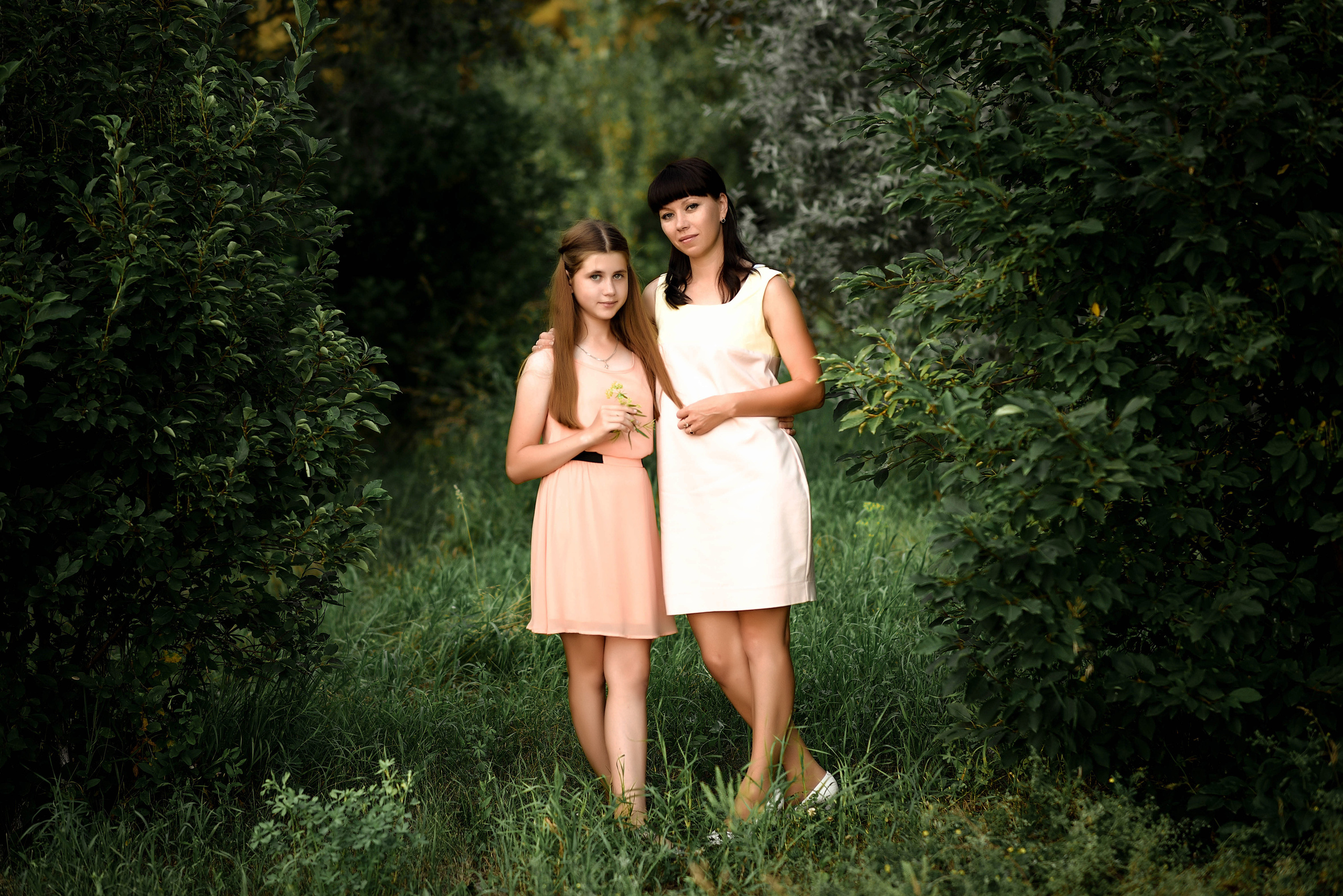 Прогулочные семейные, детские, индивидуальные фотосессии. Свадебный, семейный, детский, контент фотограф в Омске Максим Ильин