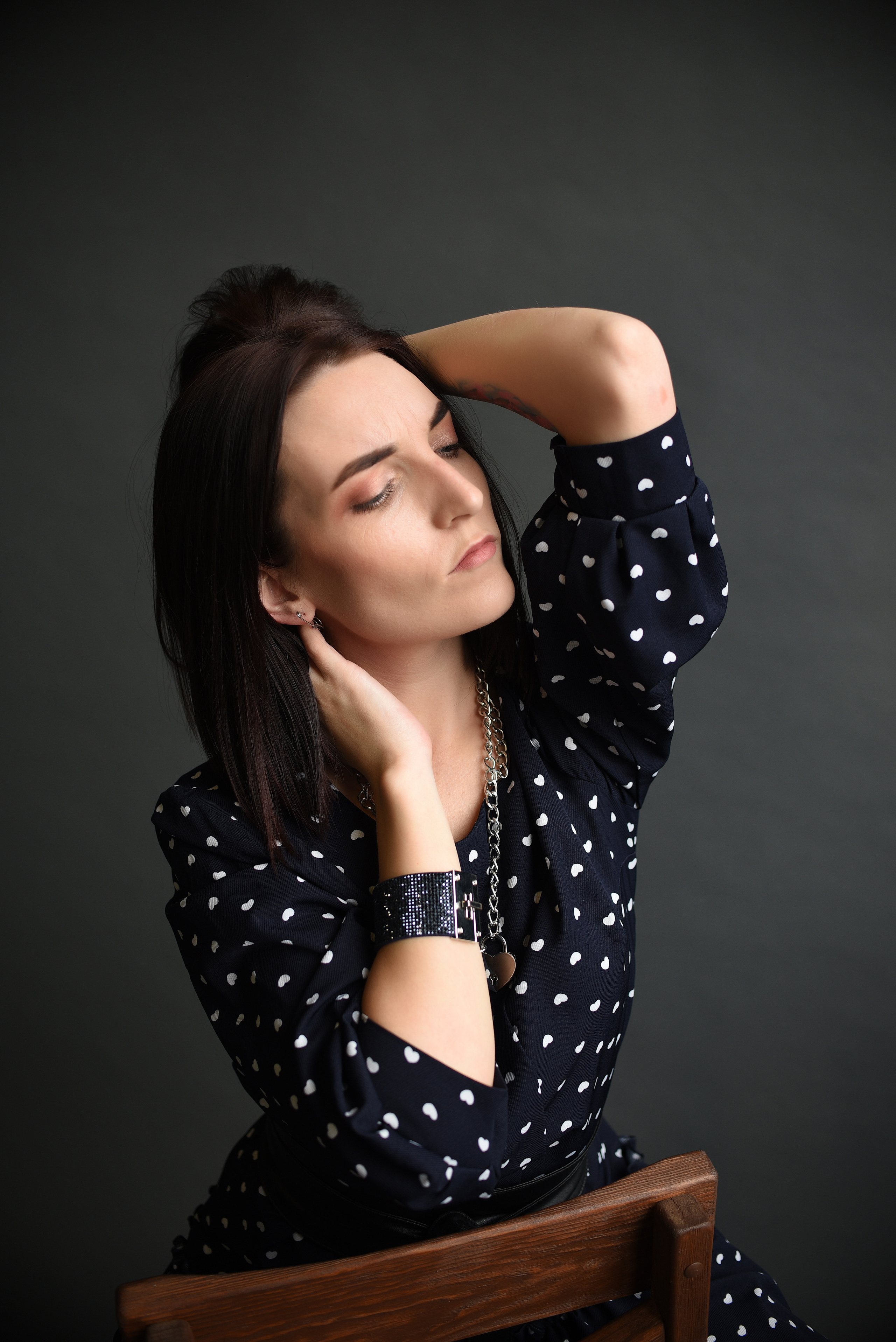 Студийные семейные, детские, индивидуальные фотосессии. Свадебный, семейный, детский, контент фотограф в Омске Максим Ильин