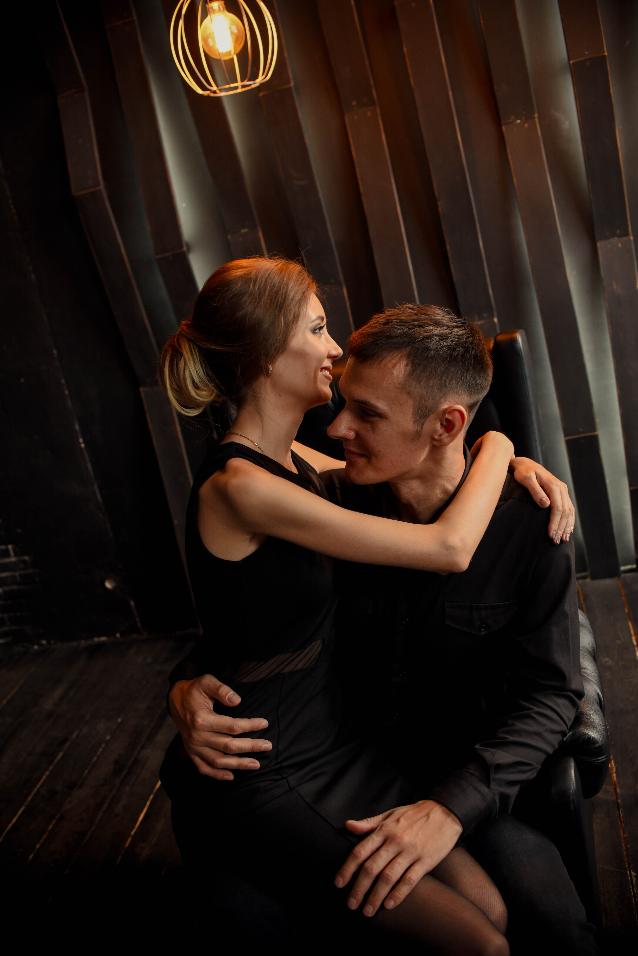 Студийное Love story. Свадебный, семейный, детский, контент фотограф в Омске Максим Ильин