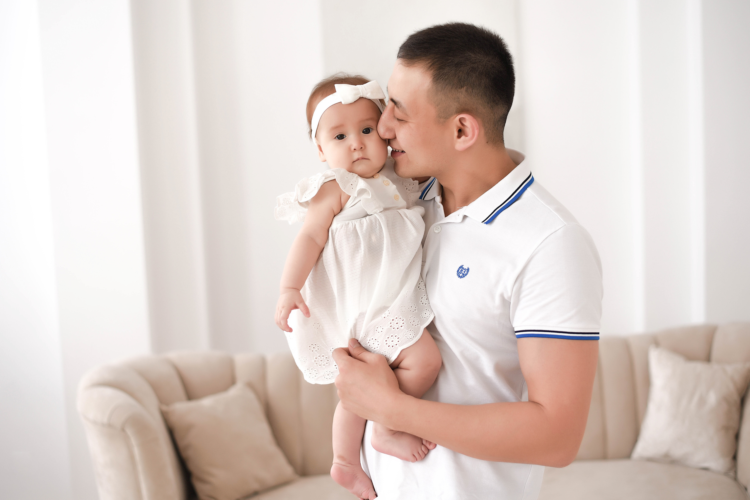 Студийные семейные, детские, индивидуальные фотосессии. Свадебный, семейный, детский, контент фотограф в Омске Максим Ильин