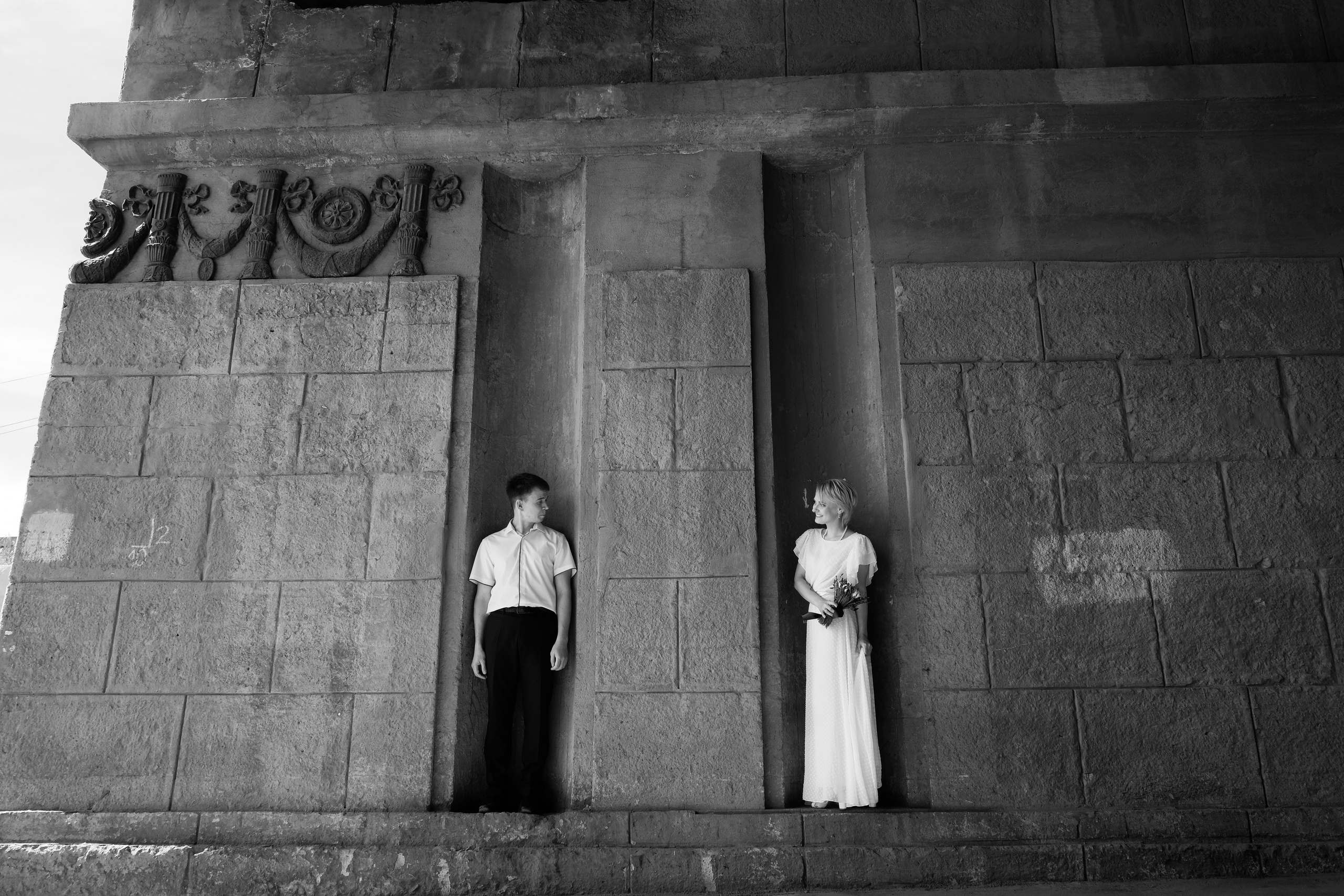 Свадебная Пятница 13)))) Серия чб снимков Любови и Алексея. Свадебный, семейный, детский, контент фотограф в Омске Максим Ильин