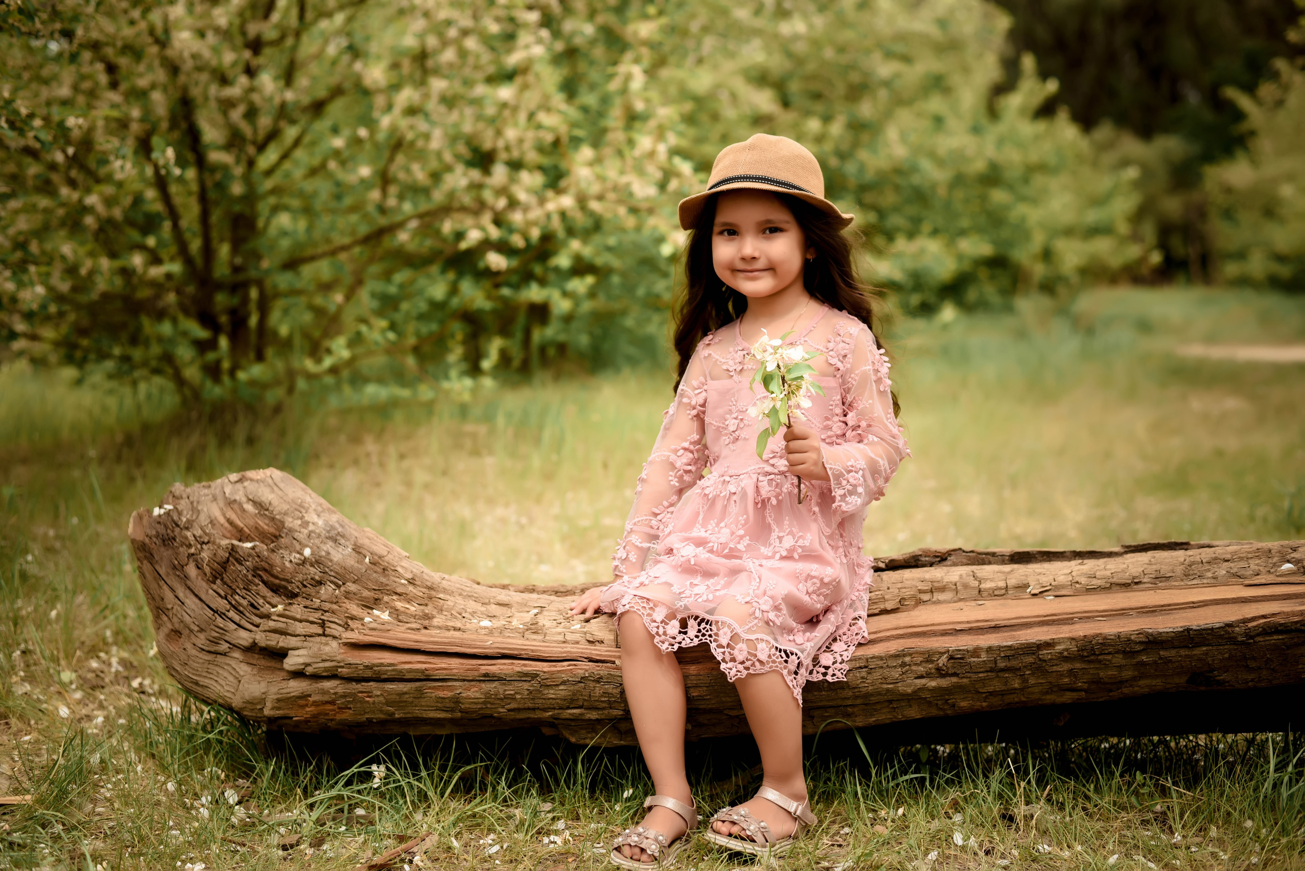 Прогулочные семейные, детские, индивидуальные фотосессии. Свадебный, семейный, детский, контент фотограф в Омске Максим Ильин