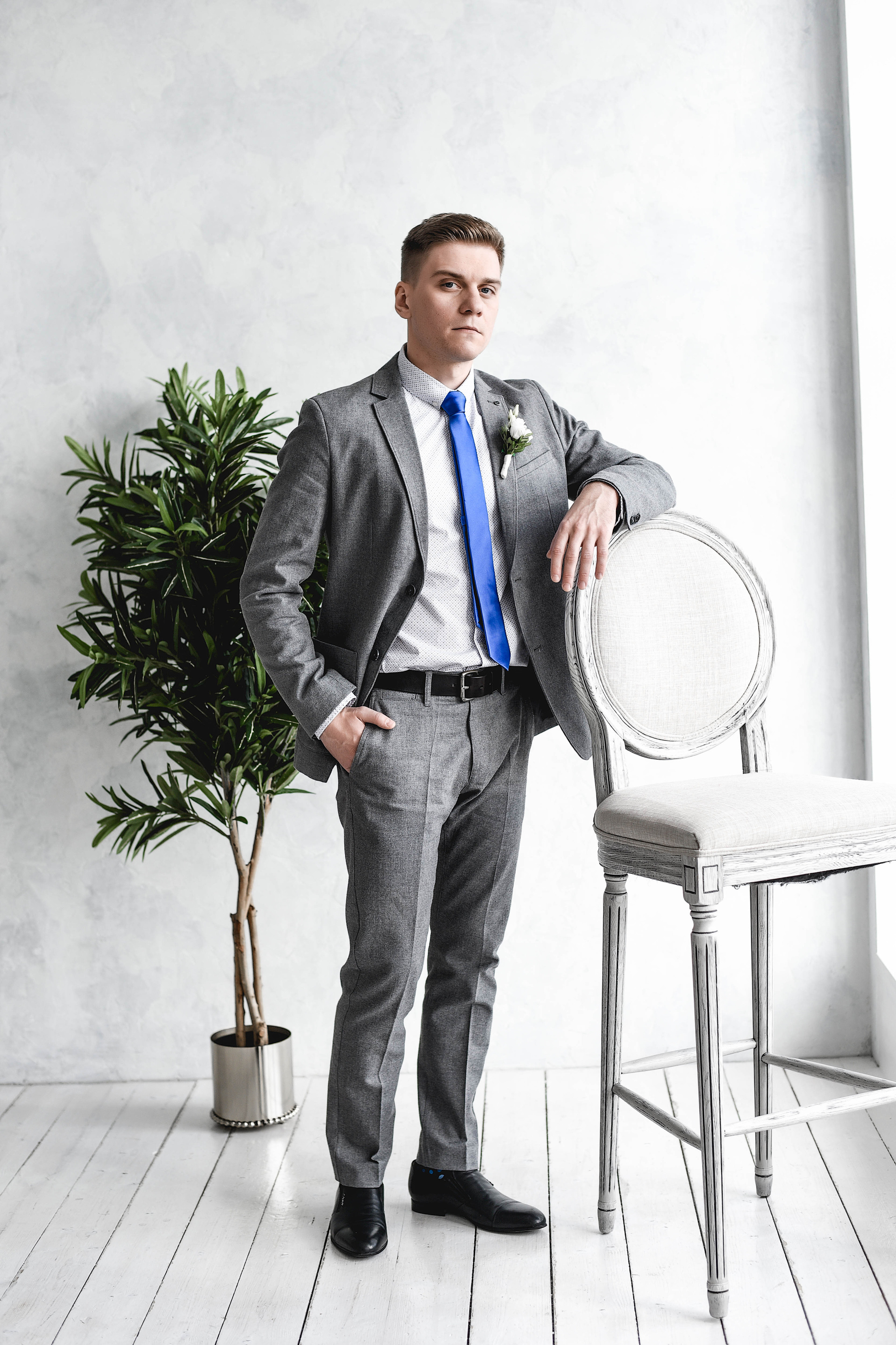 Красивая и нежная студийная серия Коли и Оли. Свадебный, семейный, детский, контент фотограф в Омске Максим Ильин