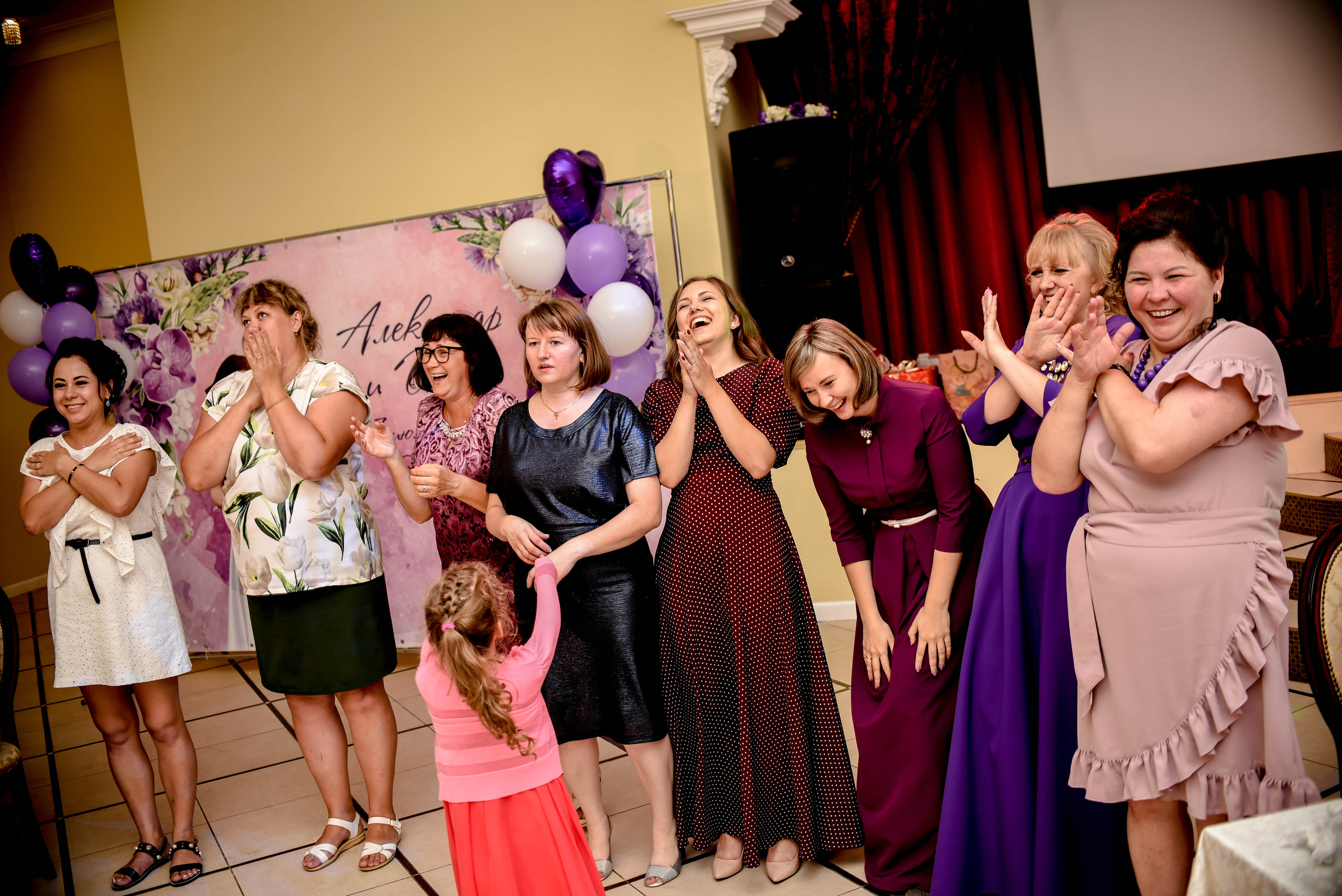 Яркая июльская история Алескандра и Инны. Свадебный, семейный, детский, контент фотограф в Омске Максим Ильин