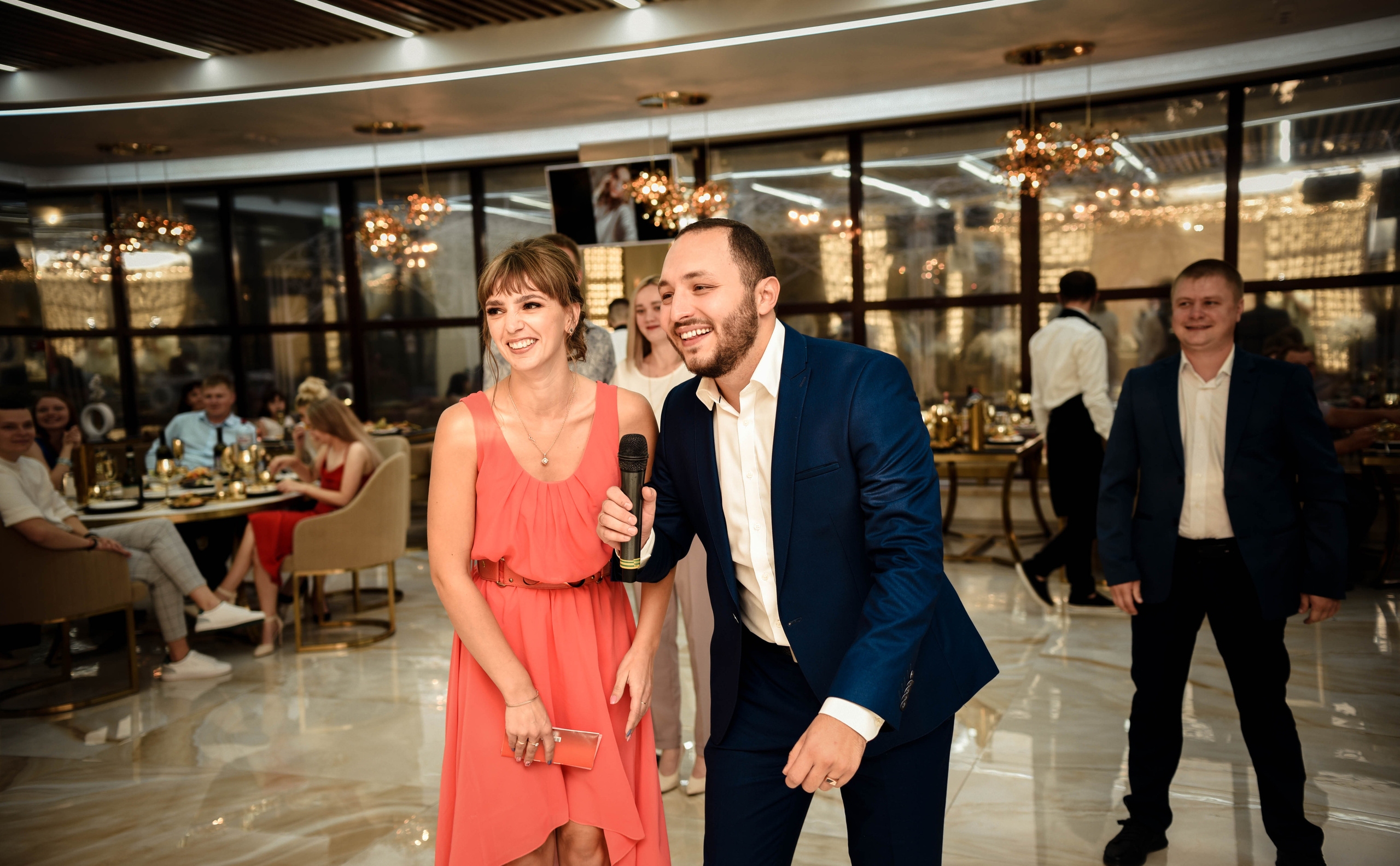 Романтичная история Яны и Константина. Свадебный, семейный, детский, контент фотограф в Омске Максим Ильин