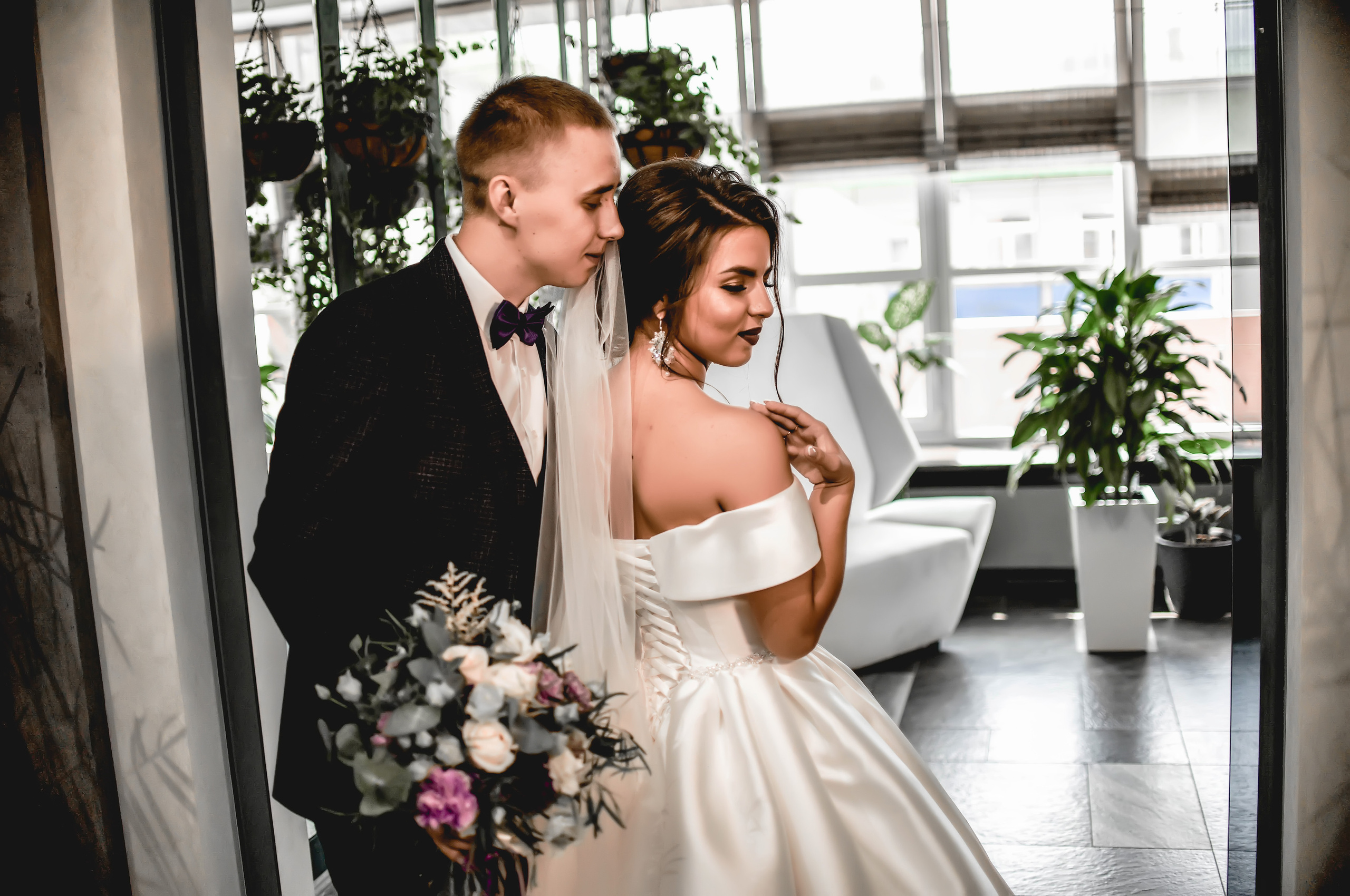 Яркая июльская история Алескандра и Инны. Свадебный, семейный, детский, контент фотограф в Омске Максим Ильин