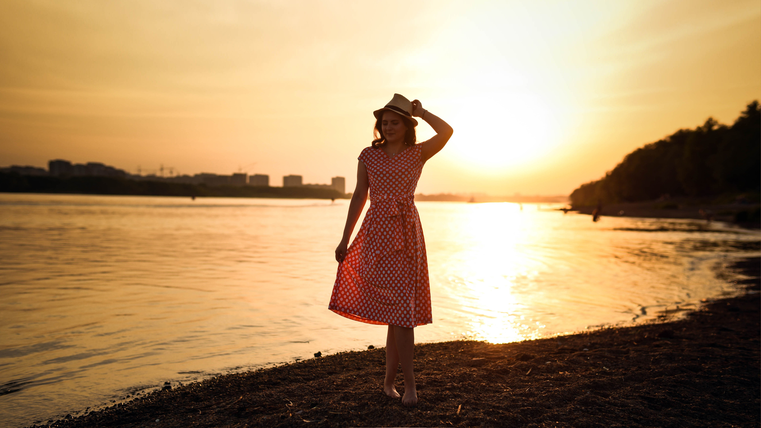 Прогулочные семейные, детские, индивидуальные фотосессии. Свадебный, семейный, детский, контент фотограф в Омске Максим Ильин