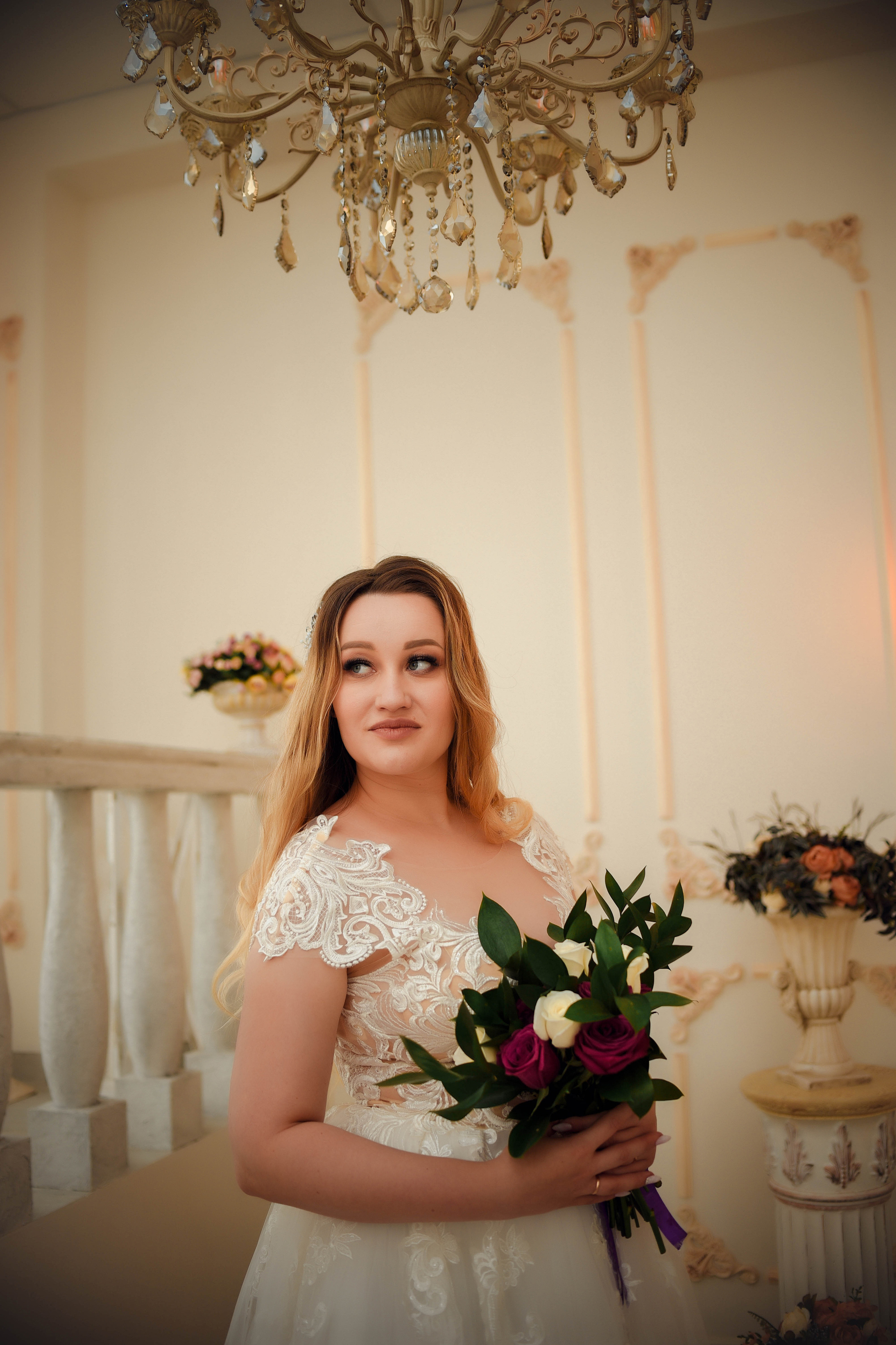 Летняя серия кадров с прогулки Александра и Юлии. Свадебный, семейный, детский, контент фотограф в Омске Максим Ильин