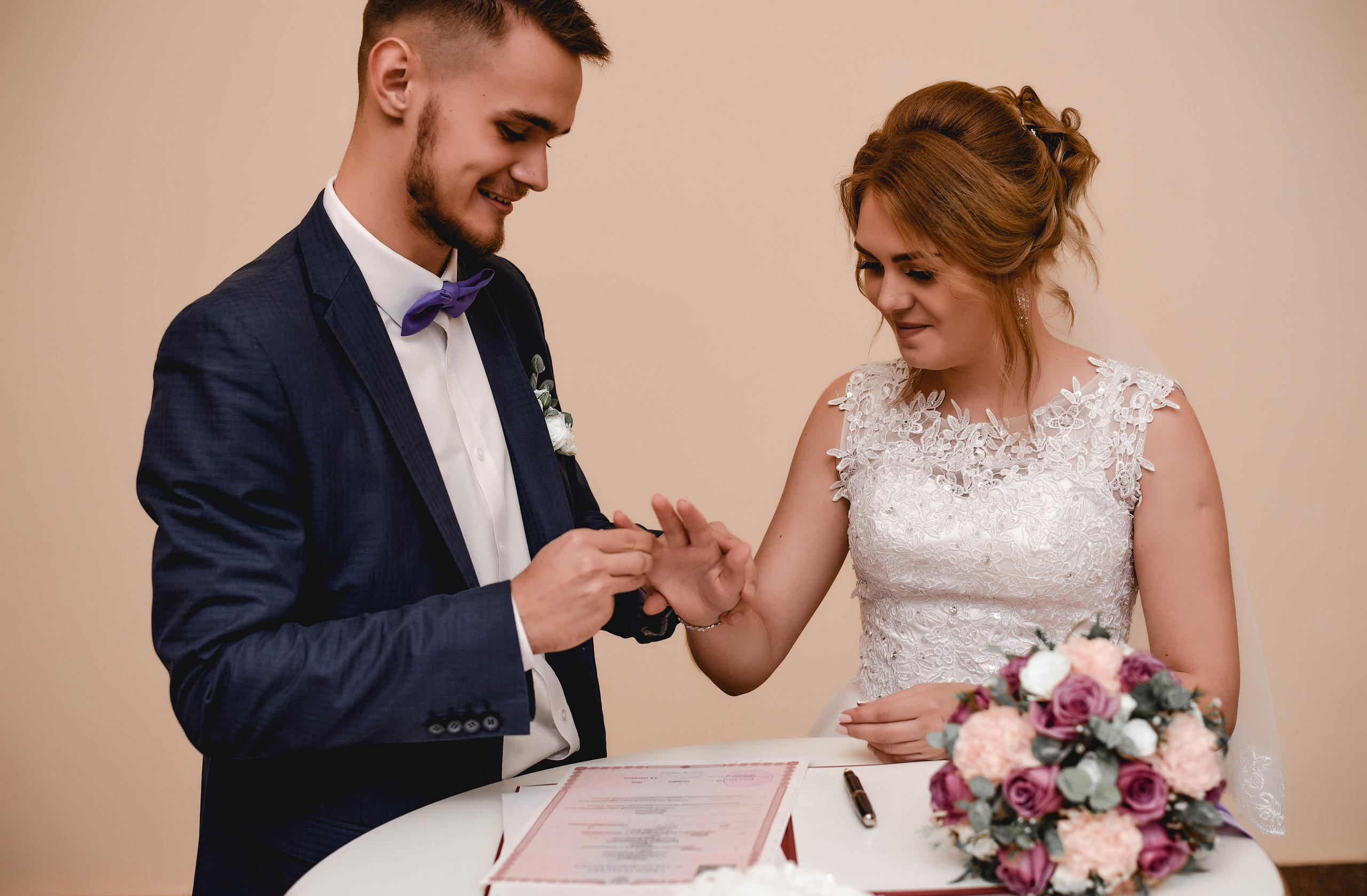 Осенняя свадебная серия Александра и Кристины. Свадебный, семейный, детский, контент фотограф в Омске Максим Ильин