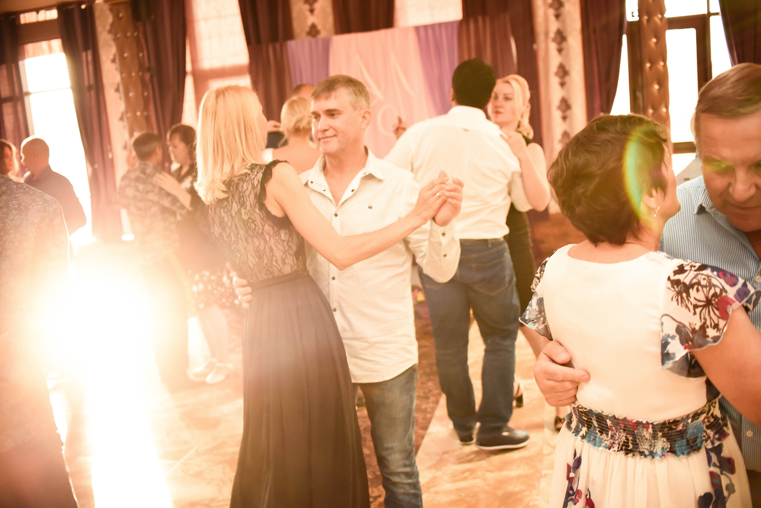 Элегантная пара Александр и Людмила. Свадебный, семейный, детский, контент фотограф в Омске Максим Ильин