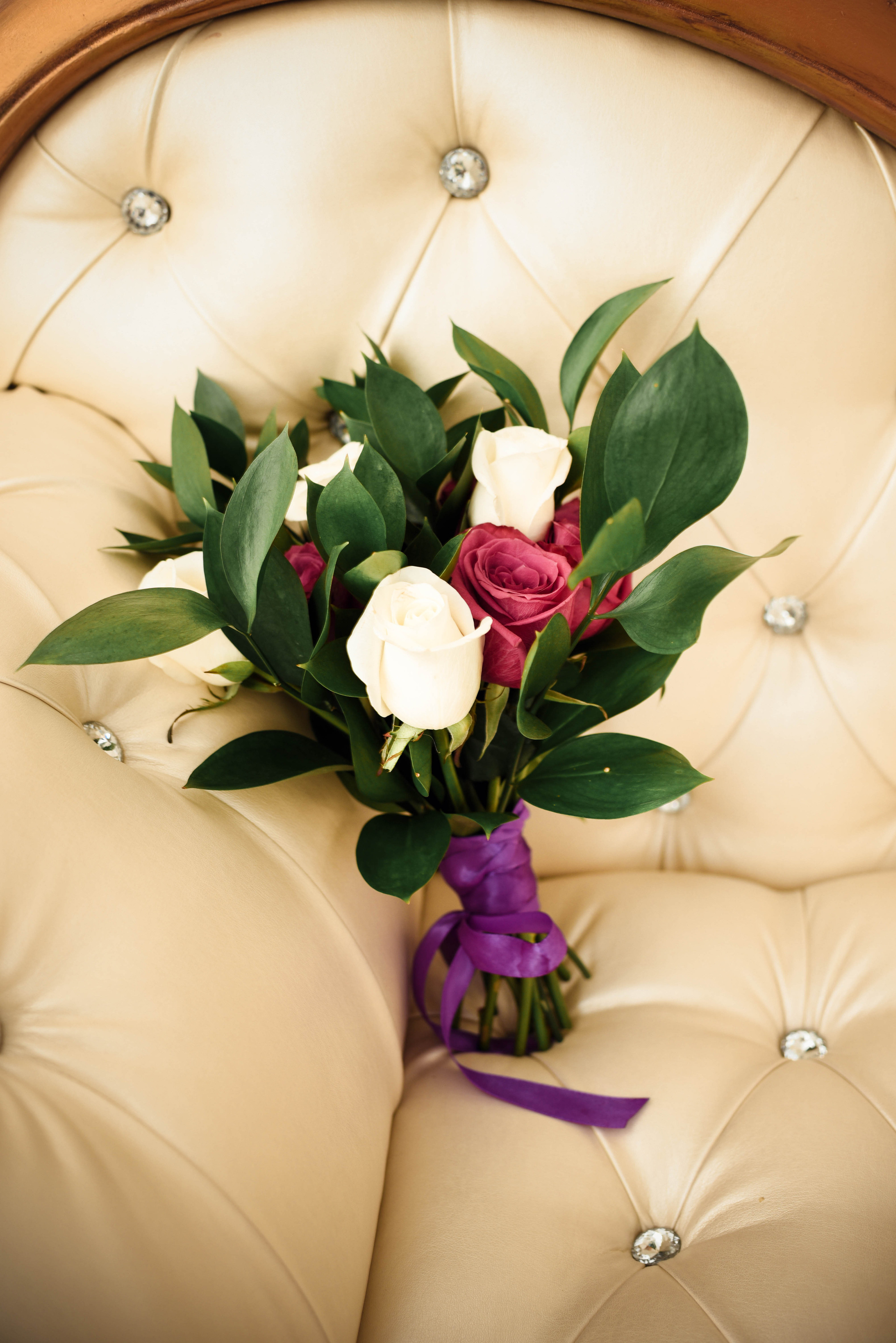 Летняя серия кадров с прогулки Александра и Юлии. Свадебный, семейный, детский, контент фотограф в Омске Максим Ильин