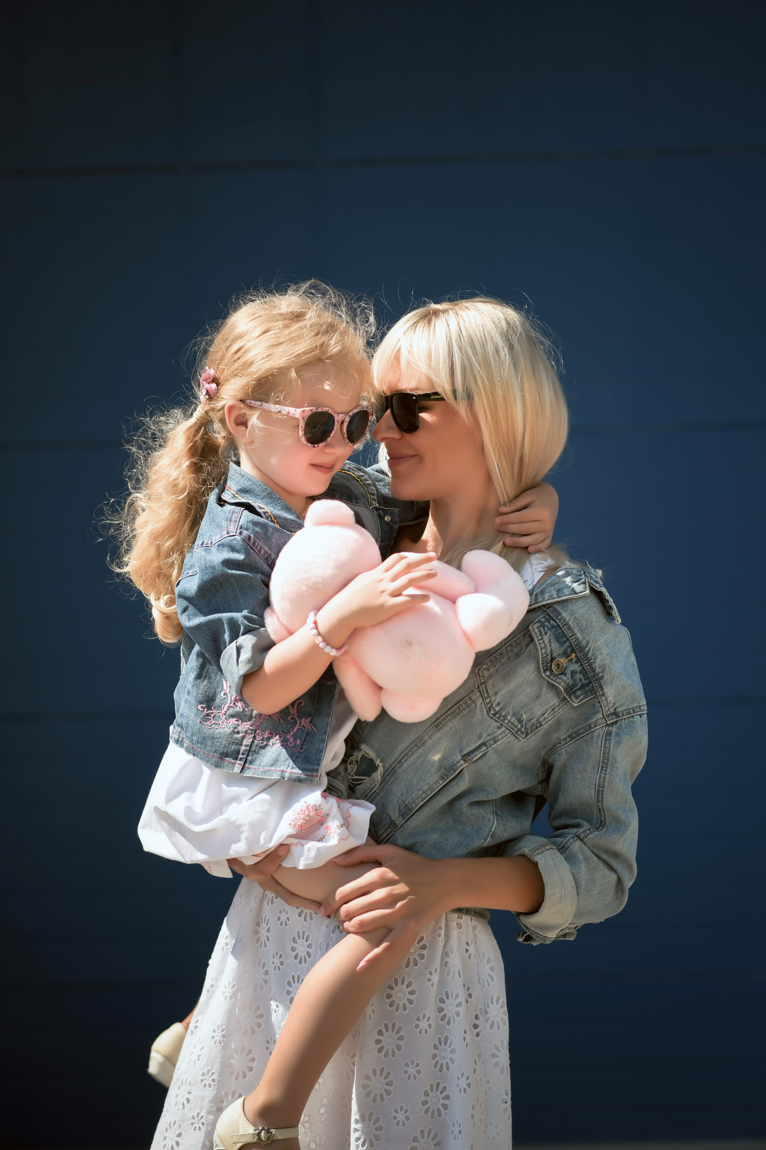 Прогулочные семейные, детские, индивидуальные фотосессии. Свадебный, семейный, детский, контент фотограф в Омске Максим Ильин