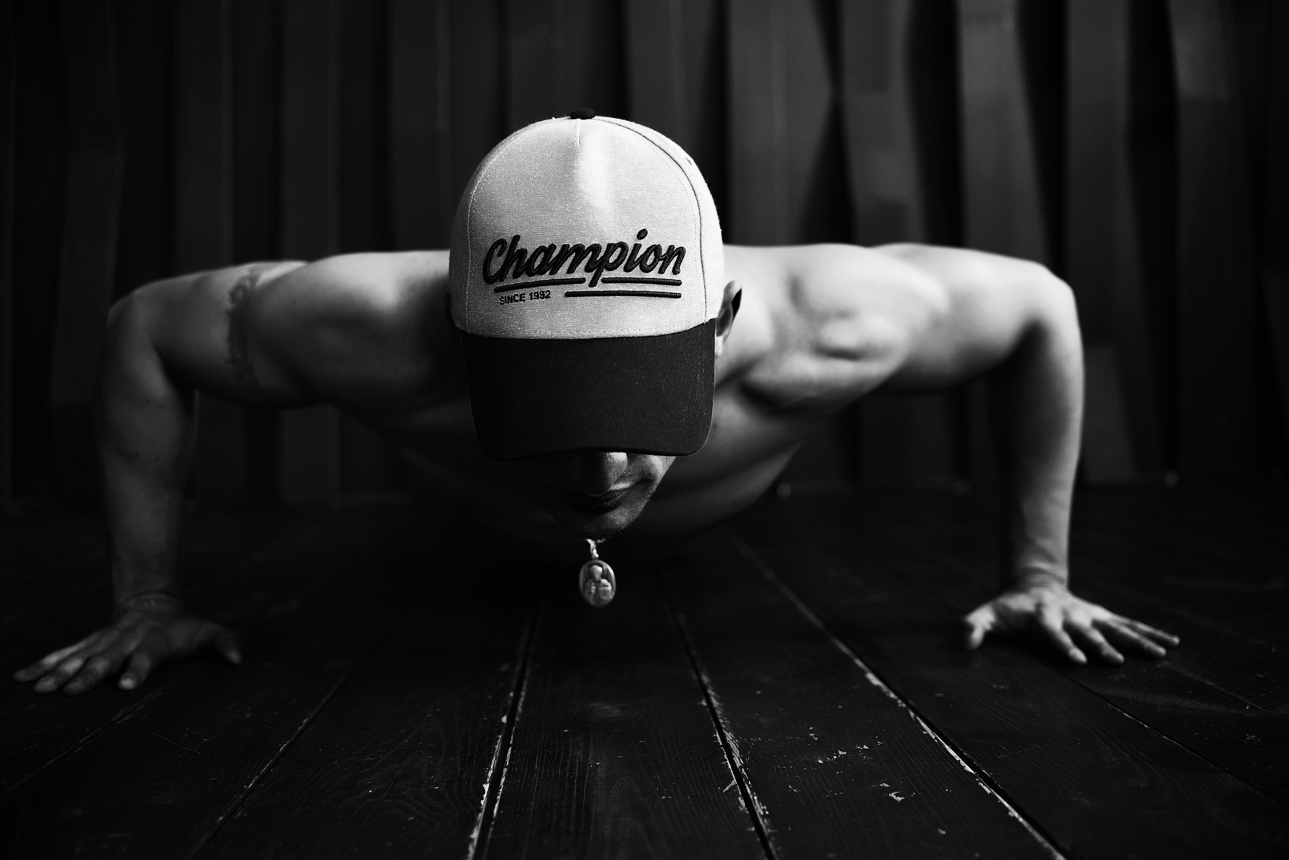 Студийные семейные, детские, индивидуальные фотосессии. Свадебный, семейный, детский, контент фотограф в Омске Максим Ильин