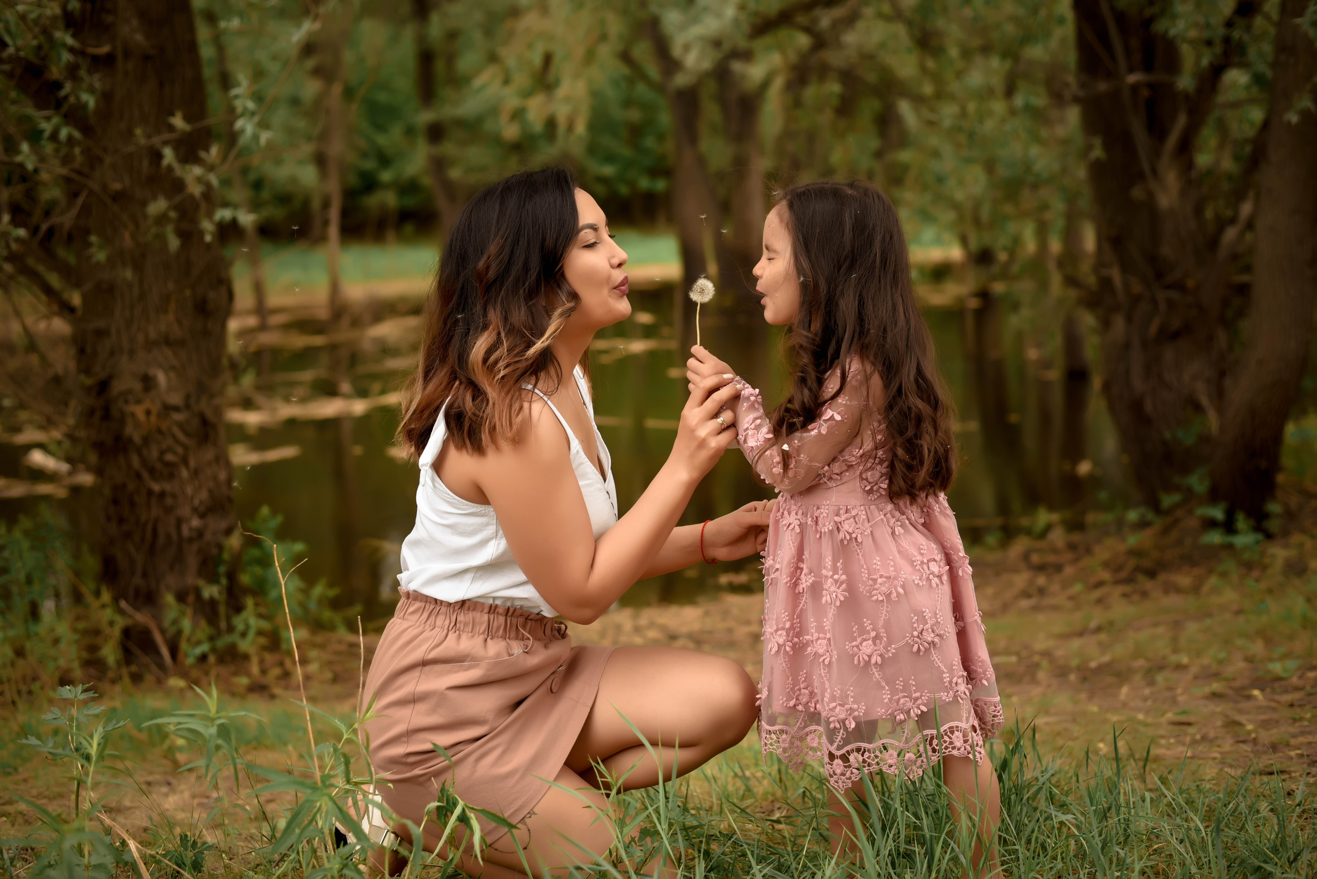 Прогулочные семейные, детские, индивидуальные фотосессии. Свадебный, семейный, детский, контент фотограф в Омске Максим Ильин