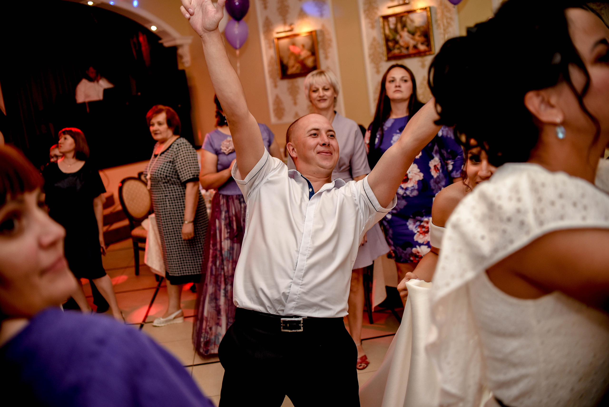 Яркая июльская история Алескандра и Инны. Свадебный, семейный, детский, контент фотограф в Омске Максим Ильин