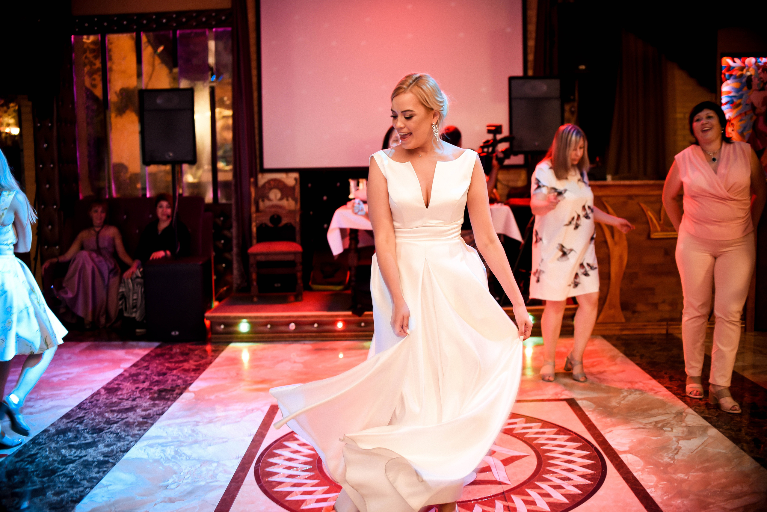 Элегантная пара Александр и Людмила. Свадебный, семейный, детский, контент фотограф в Омске Максим Ильин