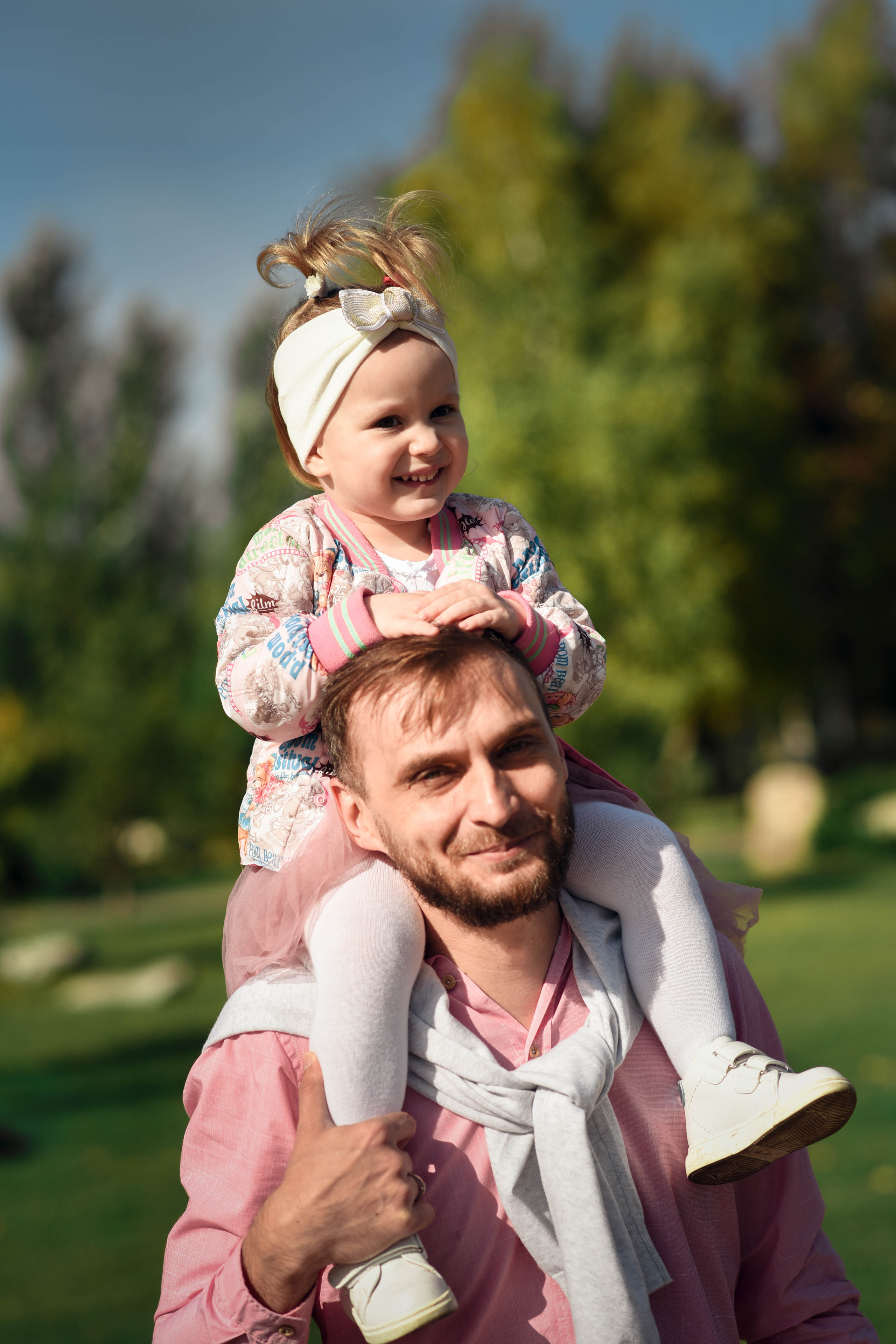 Прогулочные семейные, детские, индивидуальные фотосессии. Свадебный, семейный, детский, контент фотограф в Омске Максим Ильин