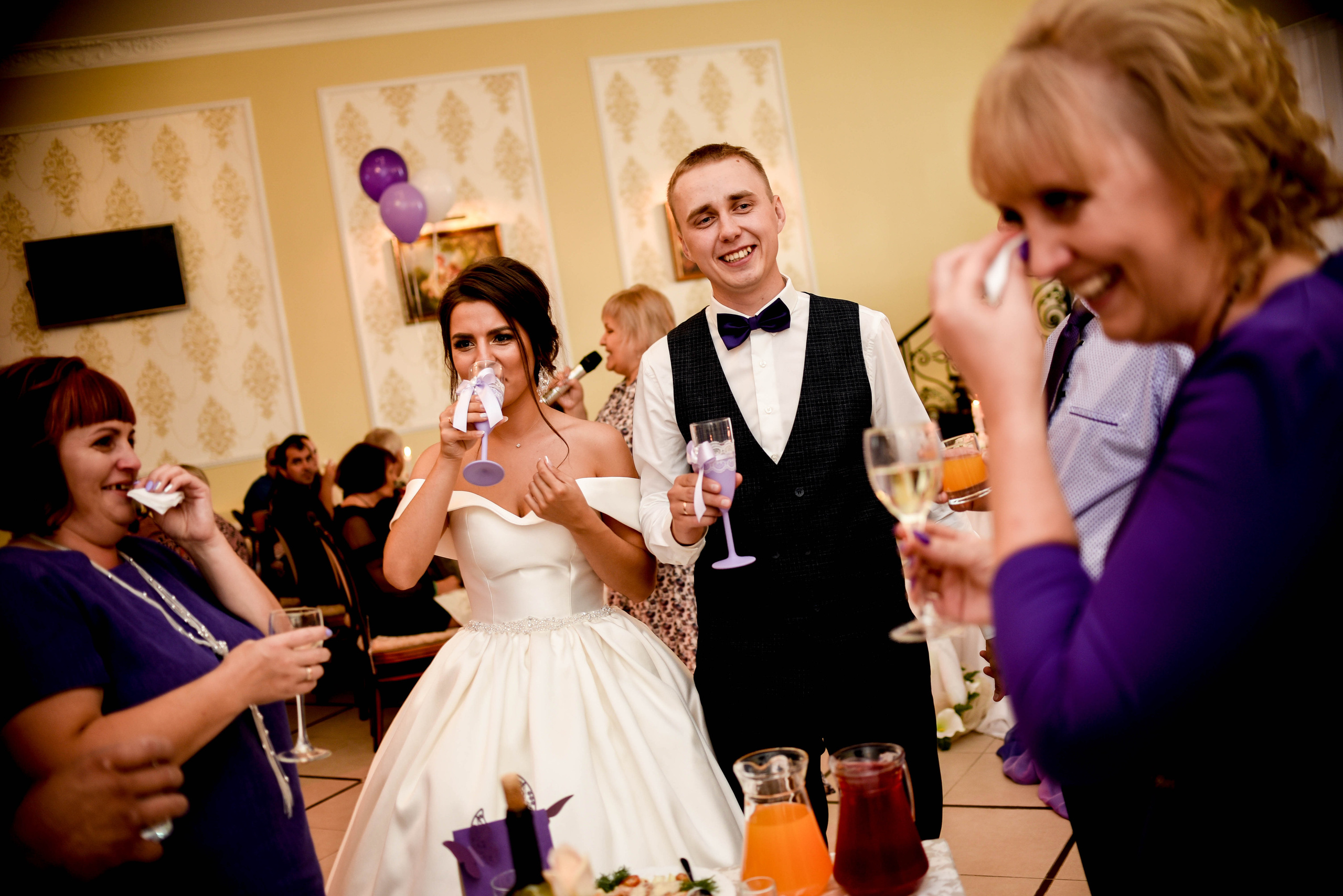 Яркая июльская история Алескандра и Инны. Свадебный, семейный, детский, контент фотограф в Омске Максим Ильин