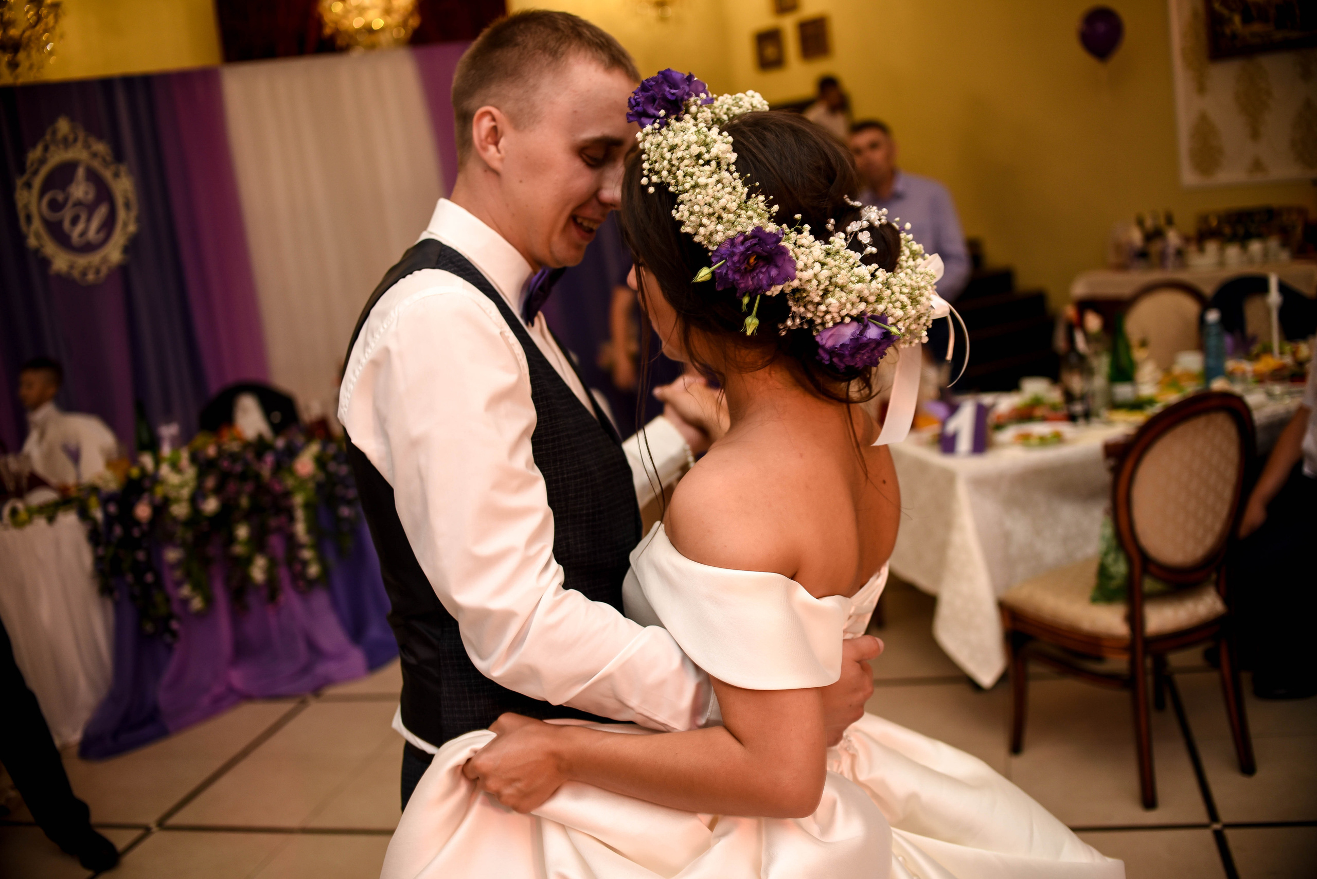 Яркая июльская история Алескандра и Инны. Свадебный, семейный, детский, контент фотограф в Омске Максим Ильин