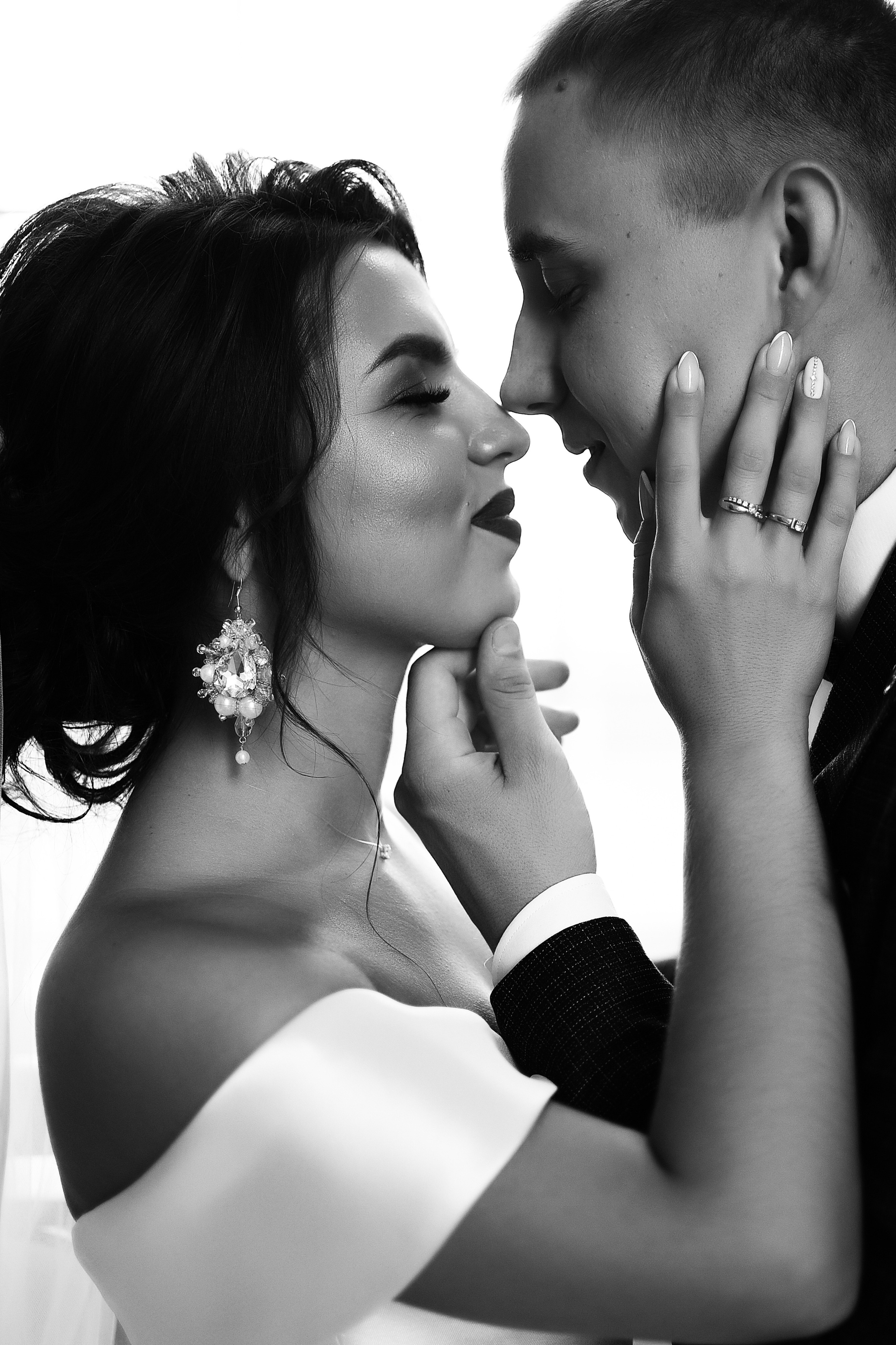 Яркая июльская история Алескандра и Инны. Свадебный, семейный, детский, контент фотограф в Омске Максим Ильин