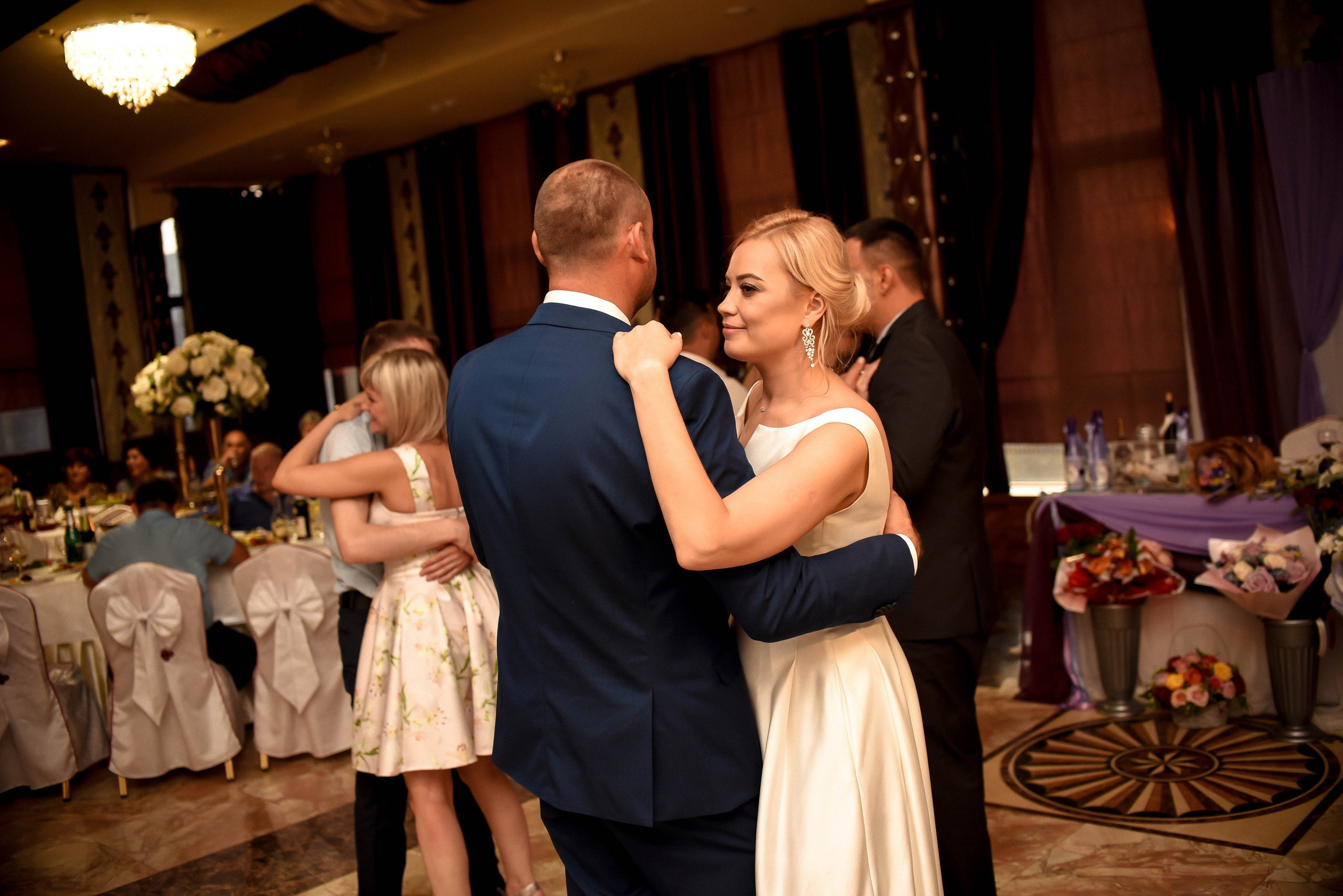 Элегантная пара Александр и Людмила. Свадебный, семейный, детский, контент фотограф в Омске Максим Ильин