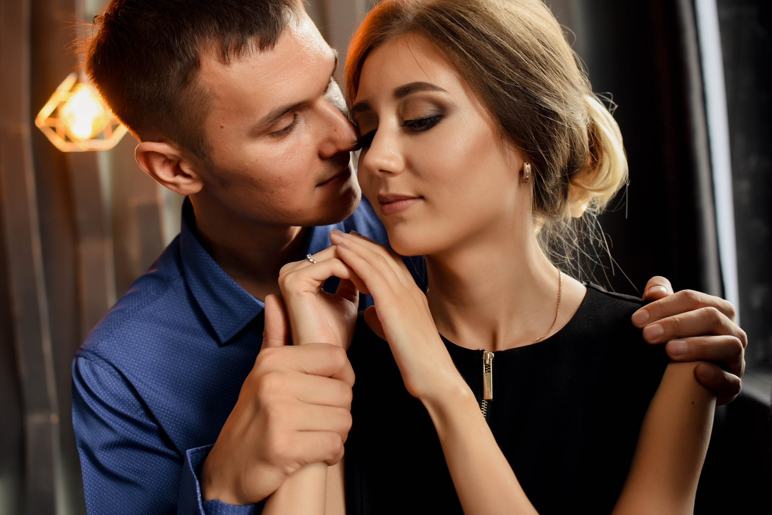 Студийное Love story. Свадебный, семейный, детский, контент фотограф в Омске Максим Ильин