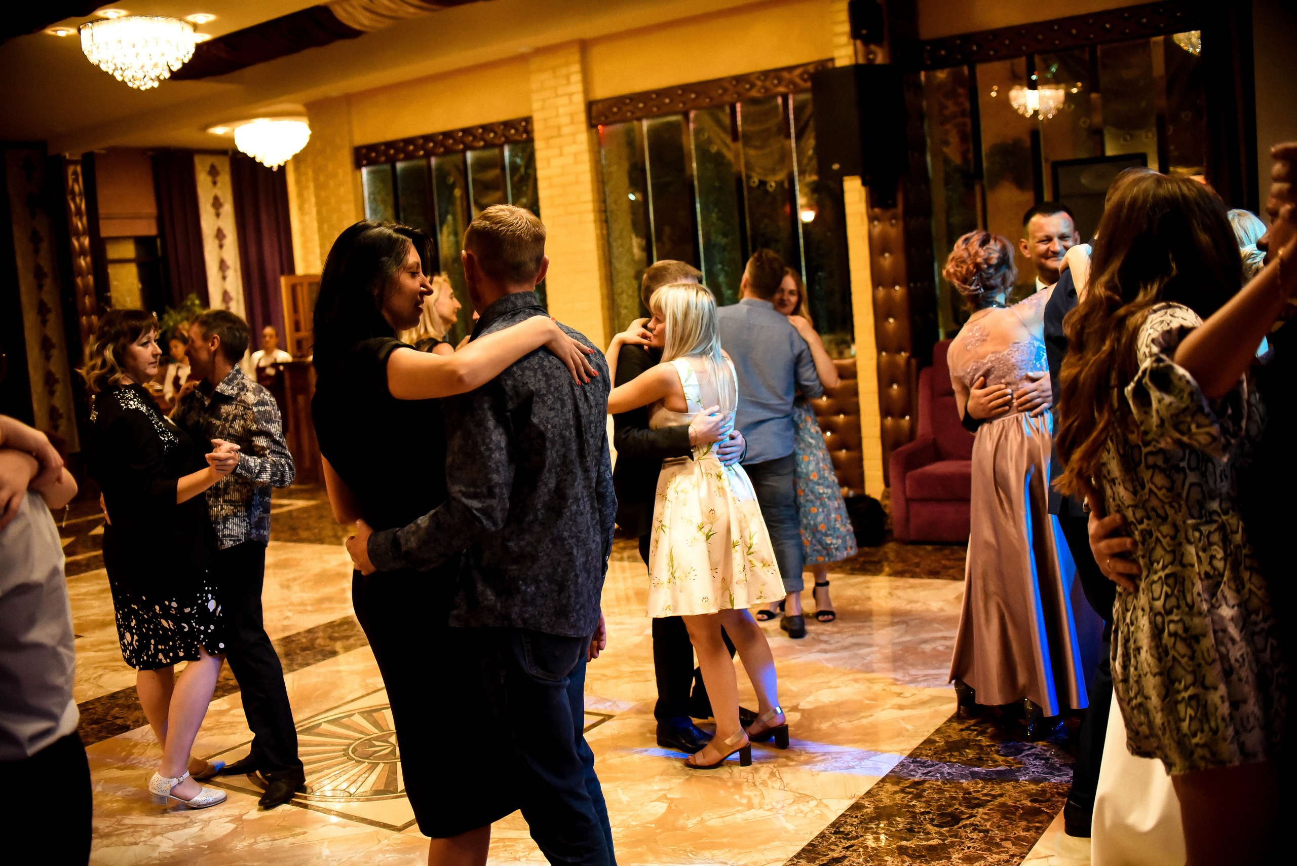 Элегантная пара Александр и Людмила. Свадебный, семейный, детский, контент фотограф в Омске Максим Ильин