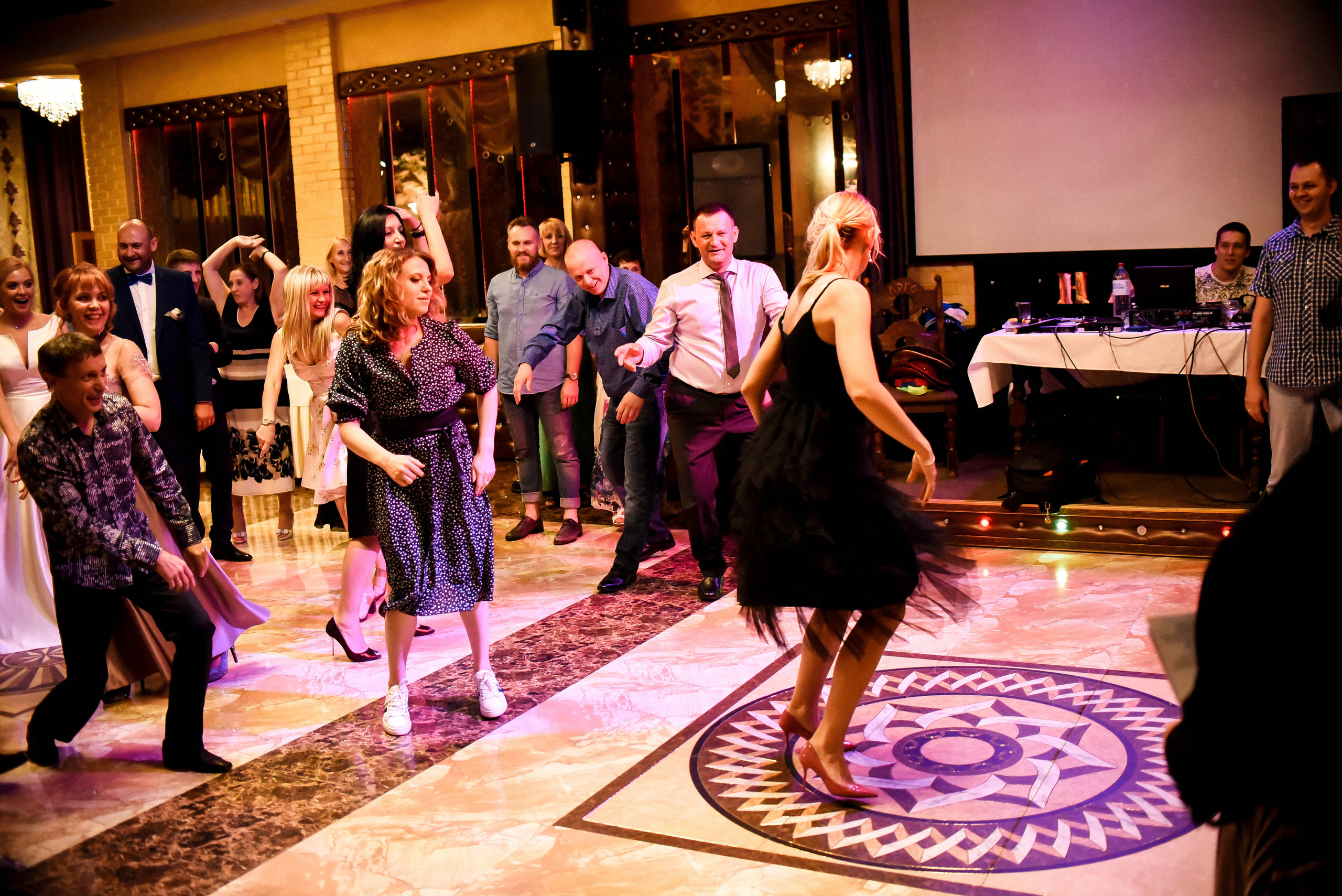 Элегантная пара Александр и Людмила. Свадебный, семейный, детский, контент фотограф в Омске Максим Ильин