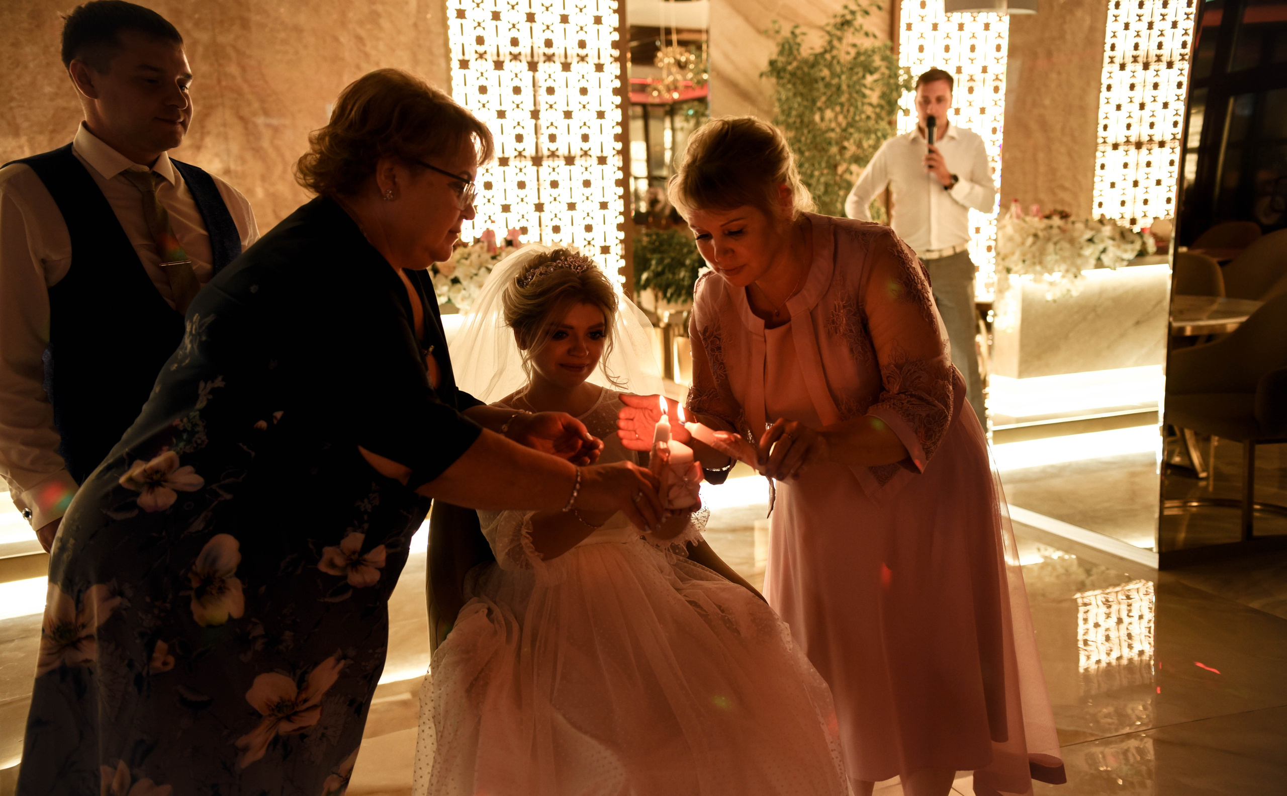 Романтичная история Яны и Константина. Свадебный, семейный, детский, контент фотограф в Омске Максим Ильин