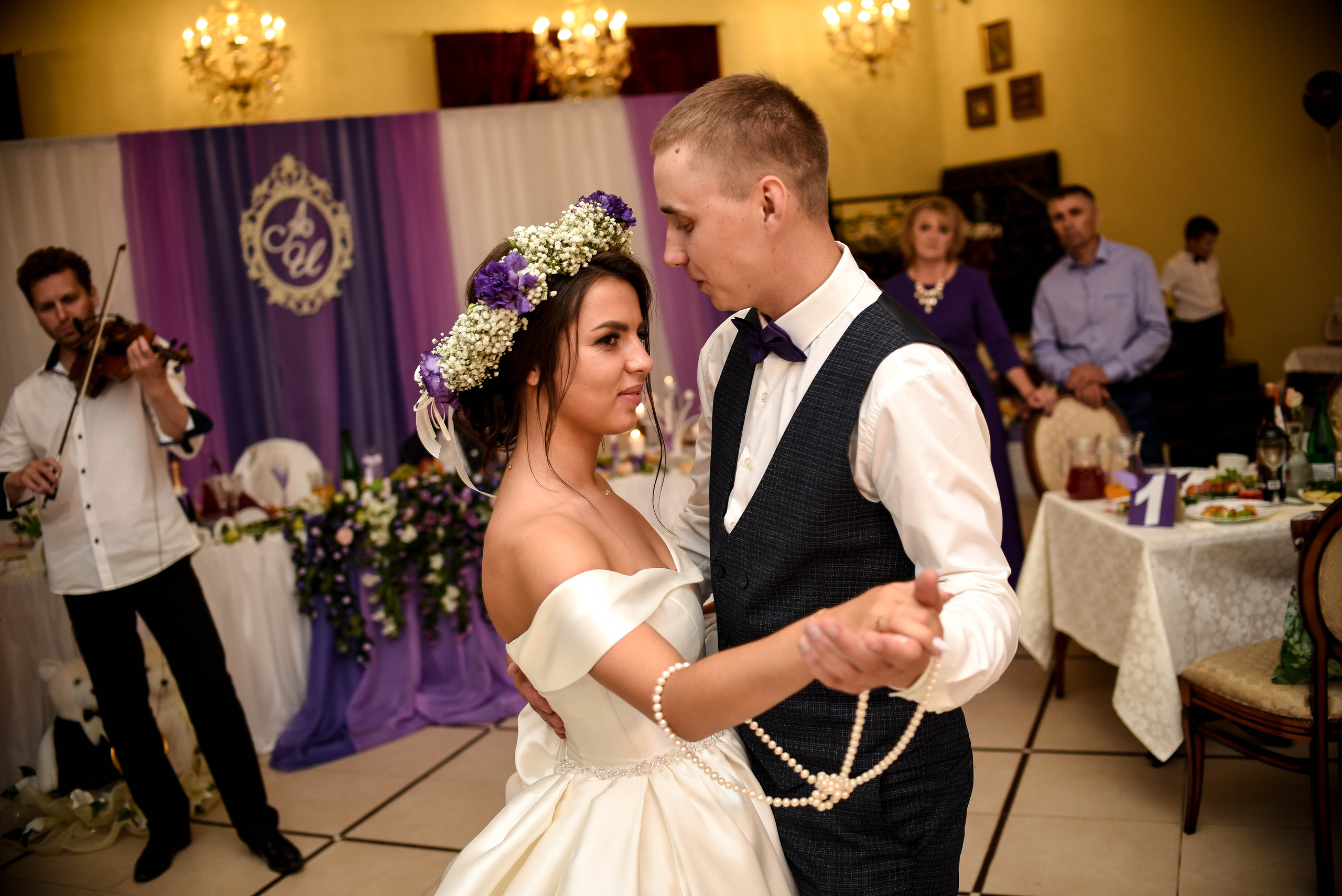 Яркая июльская история Алескандра и Инны. Свадебный, семейный, детский, контент фотограф в Омске Максим Ильин