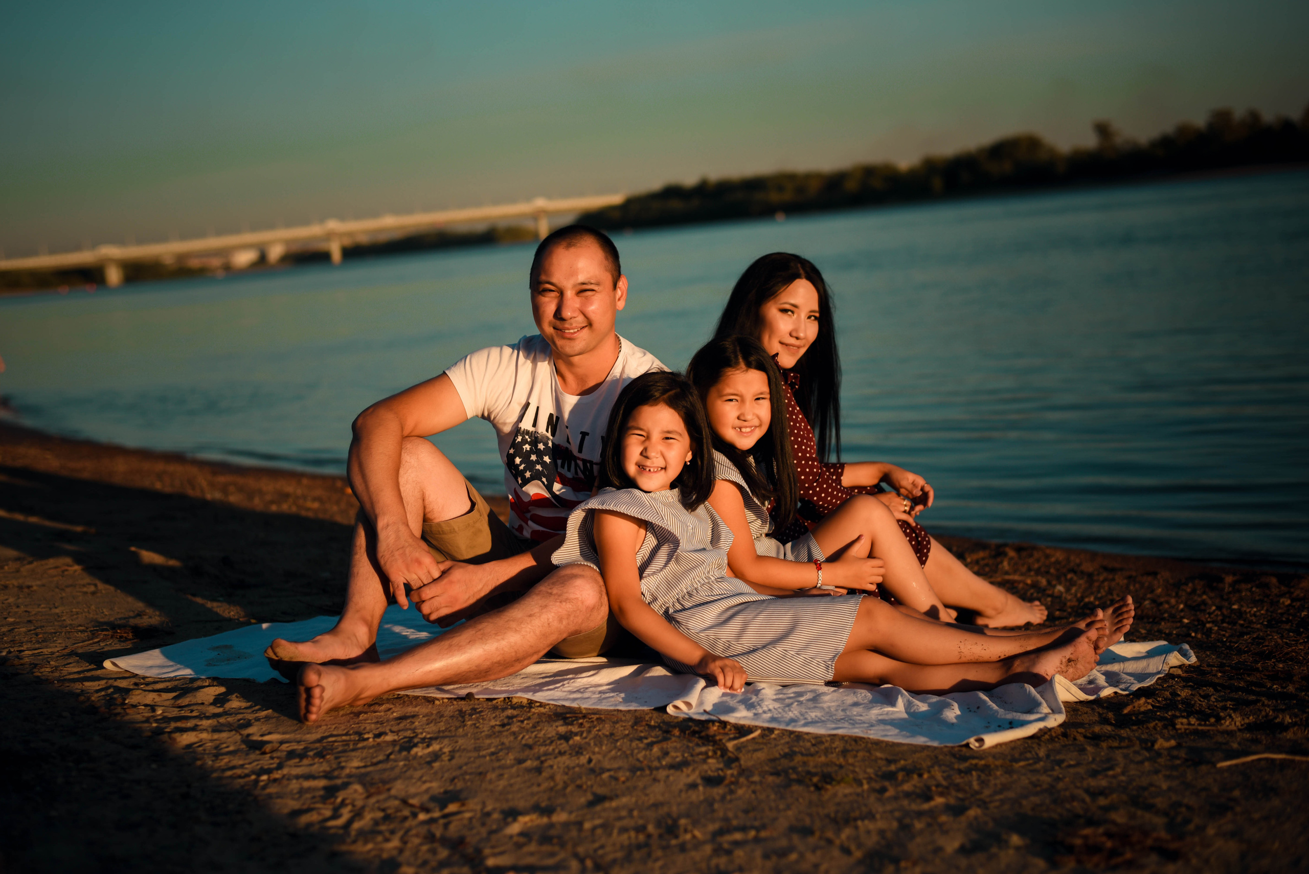 Прогулочные семейные, детские, индивидуальные фотосессии. Свадебный, семейный, детский, контент фотограф в Омске Максим Ильин