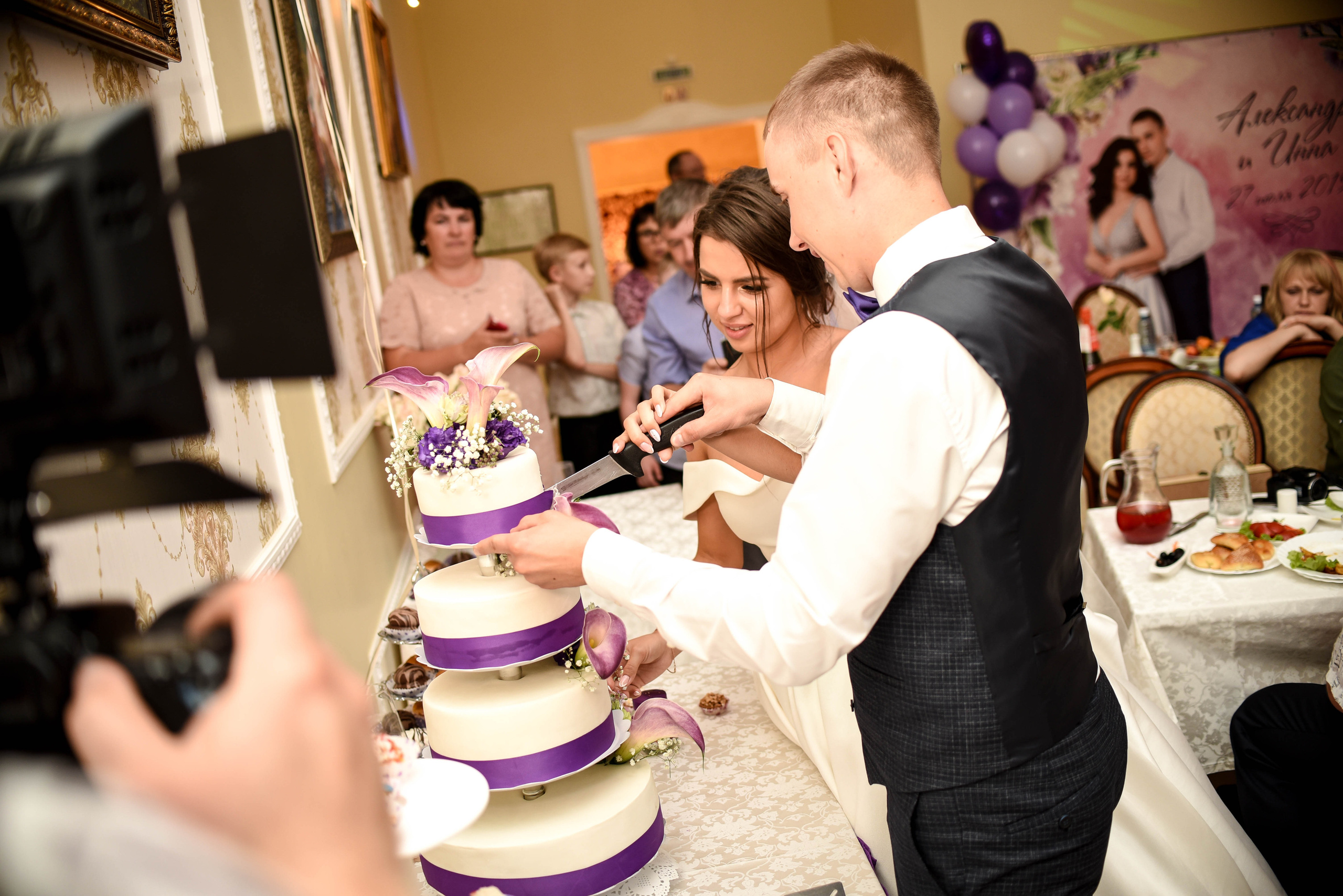 Яркая июльская история Алескандра и Инны. Свадебный, семейный, детский, контент фотограф в Омске Максим Ильин