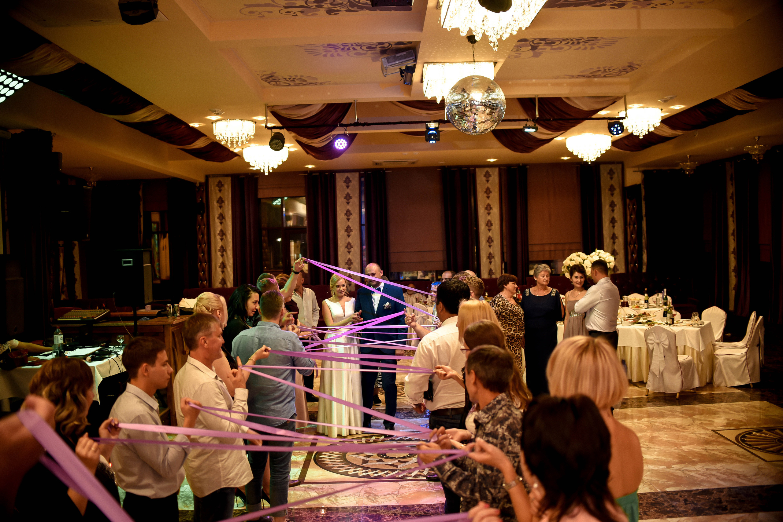 Элегантная пара Александр и Людмила. Свадебный, семейный, детский, контент фотограф в Омске Максим Ильин